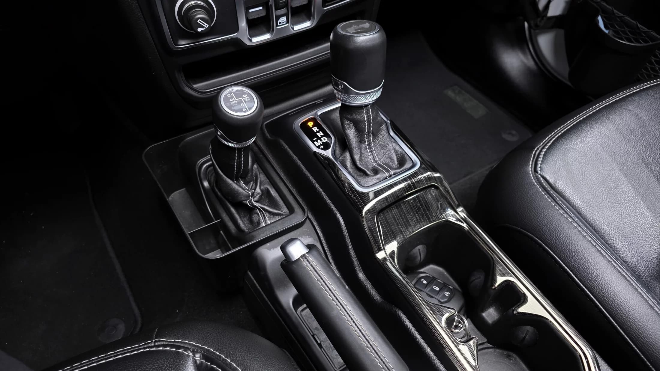 Jeep WRANGLER 2.0 Overland 4Door, 2021 г. 77779 км. — фото 9