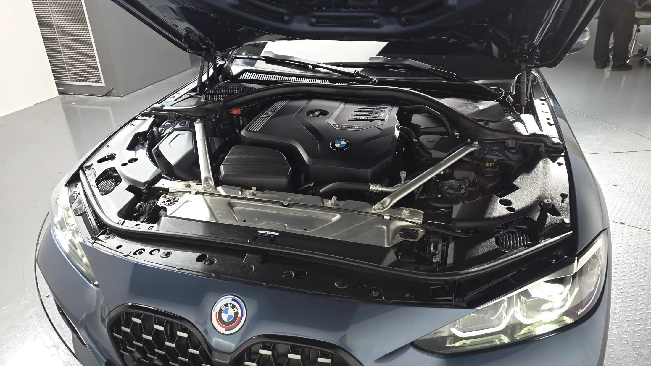 BMW 4-Series 420i M Sport Convertible, 2022 г. 40758 км. — фото 5
