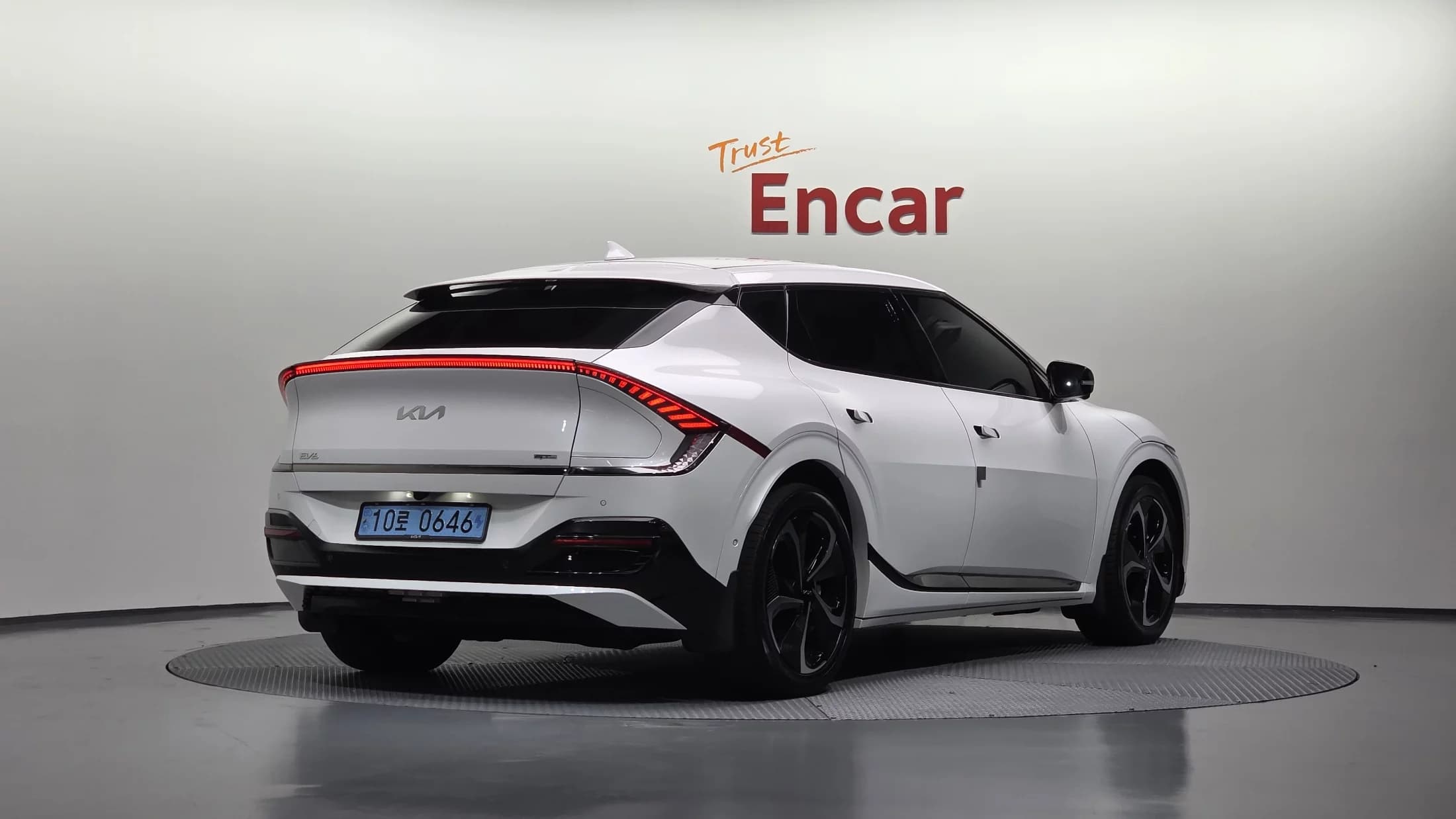 Kia EV6 Long Range 4WD GT Line, электромобиль, 2022 г. 153870 км.