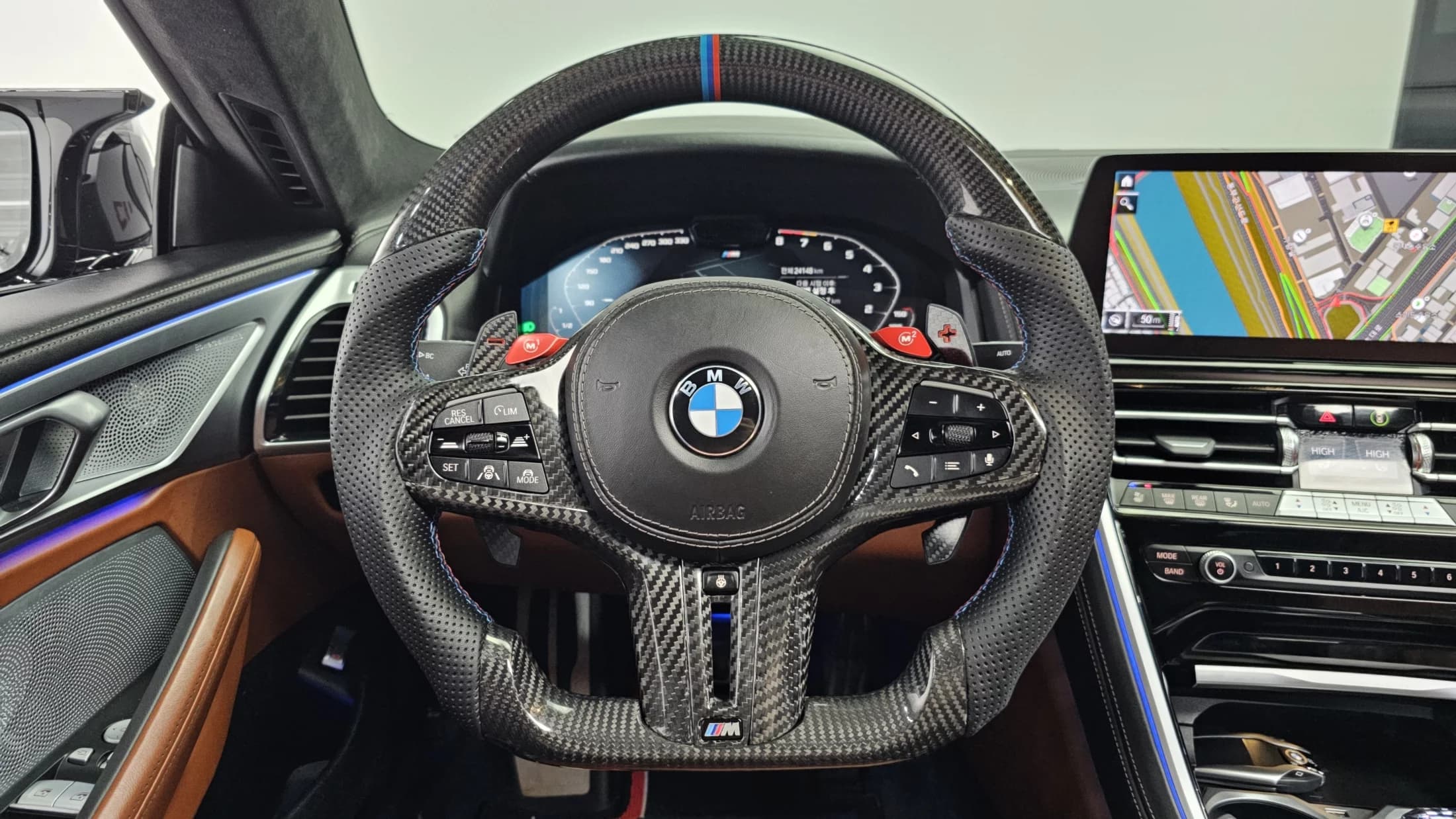 BMW 8-Series M850i xDrive Gran Coupe, 2023 г. 24182 км. — фото 13