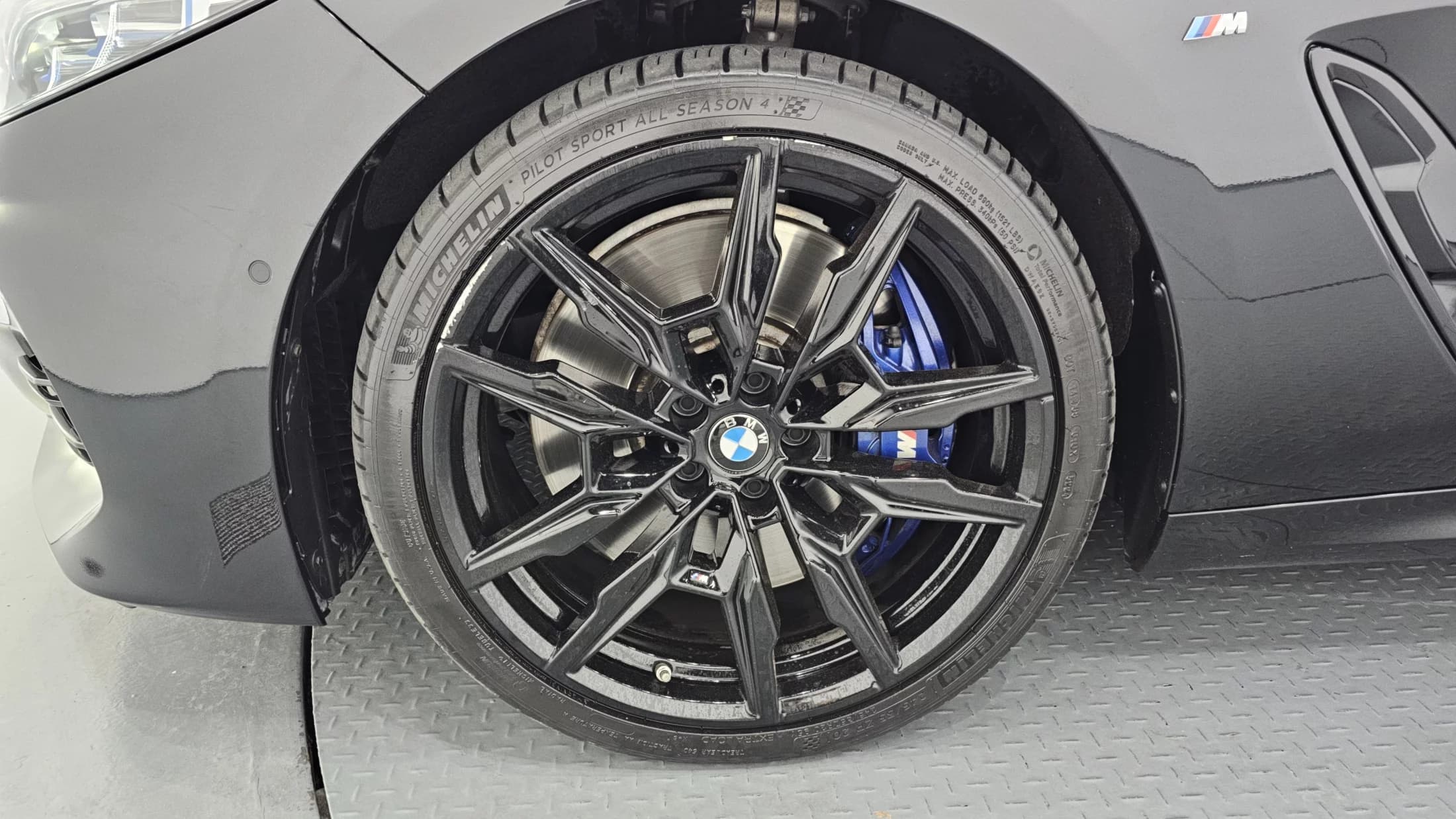 BMW 8-Series M850i xDrive Gran Coupe, 2023 г. 24182 км. — фото 5