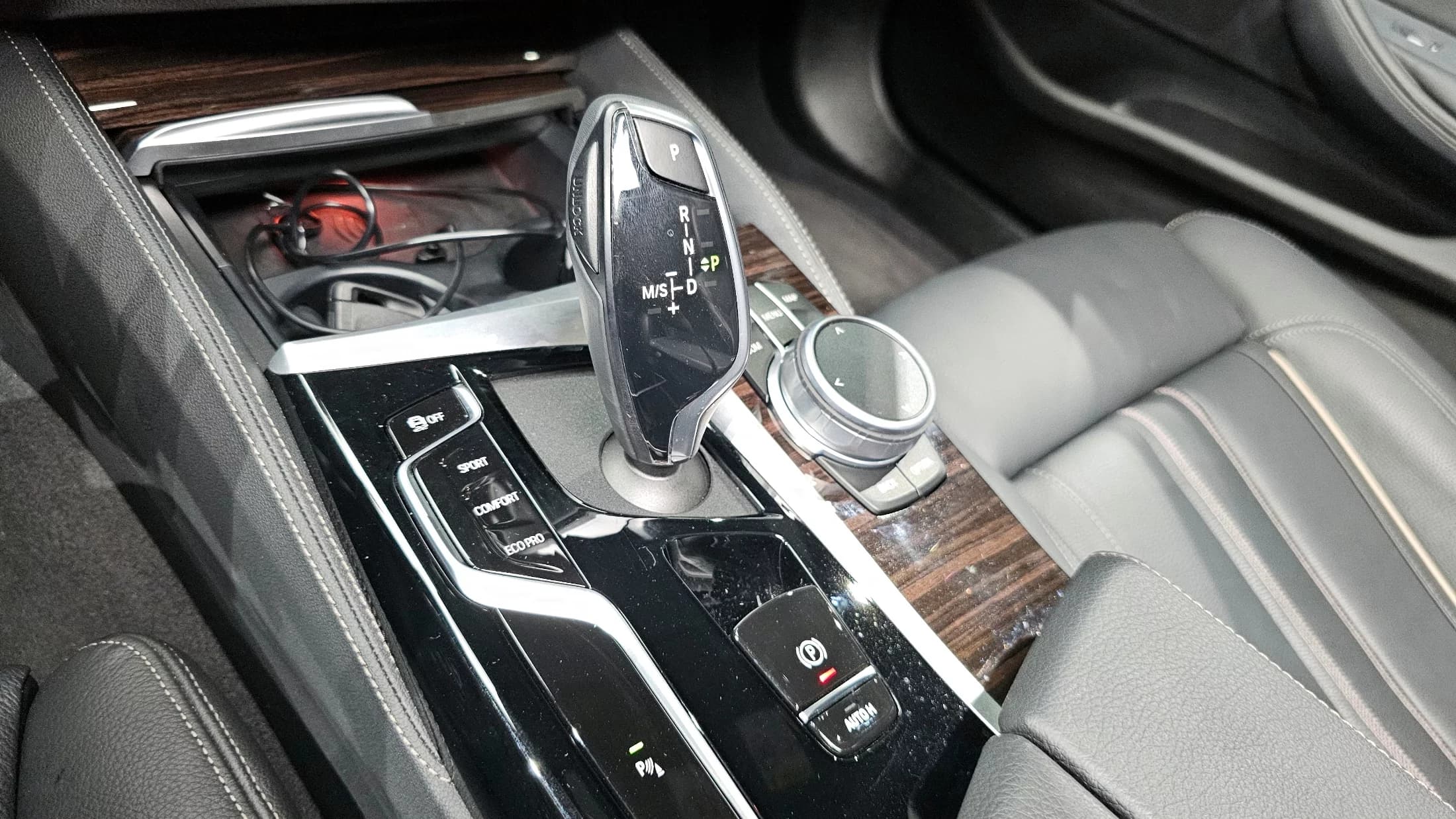 BMW 5-Series 520i M Sport, 2022 г. 37171 км. — фото 9
