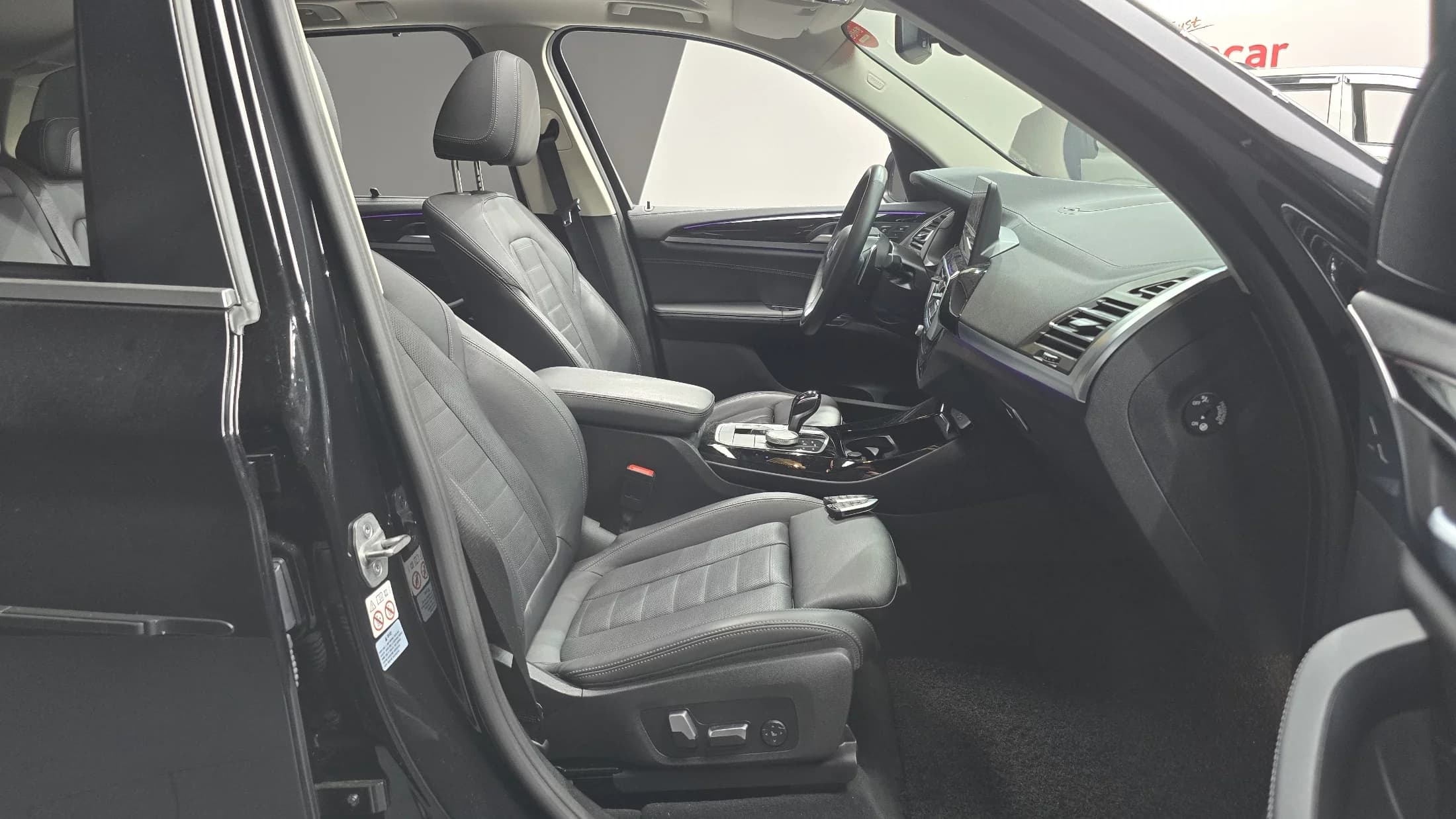 BMW X3 xDrive 20i, 2022 г. 60995 км. — фото 10