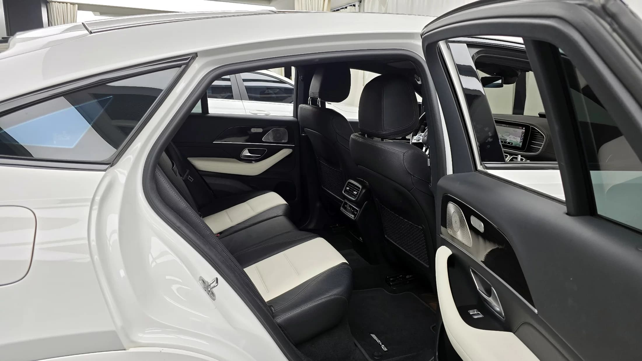 Mercedes-Benz GLE-Class GLE400d 4MATIC Coupe, 2022 г. 60571 км. — фото 12