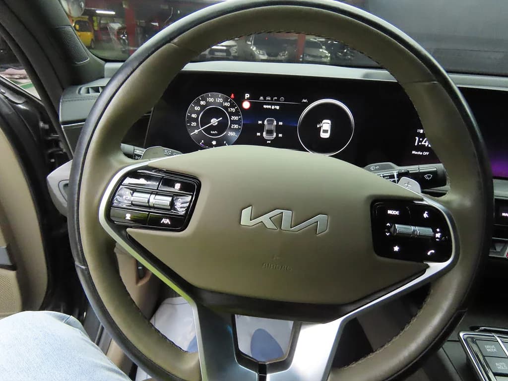 Kia K8 3.5 Gasoline 2WD Signature, 2021 г. 59776 км. — фото 8