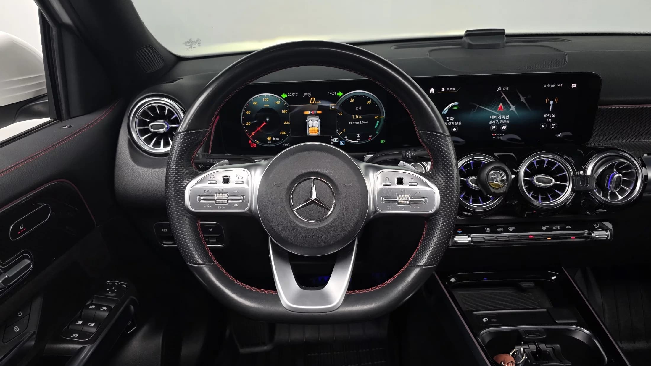 Mercedes-Benz GLB-Class GLB250 4MATIC, 2021 г. 65530 км. — фото 12