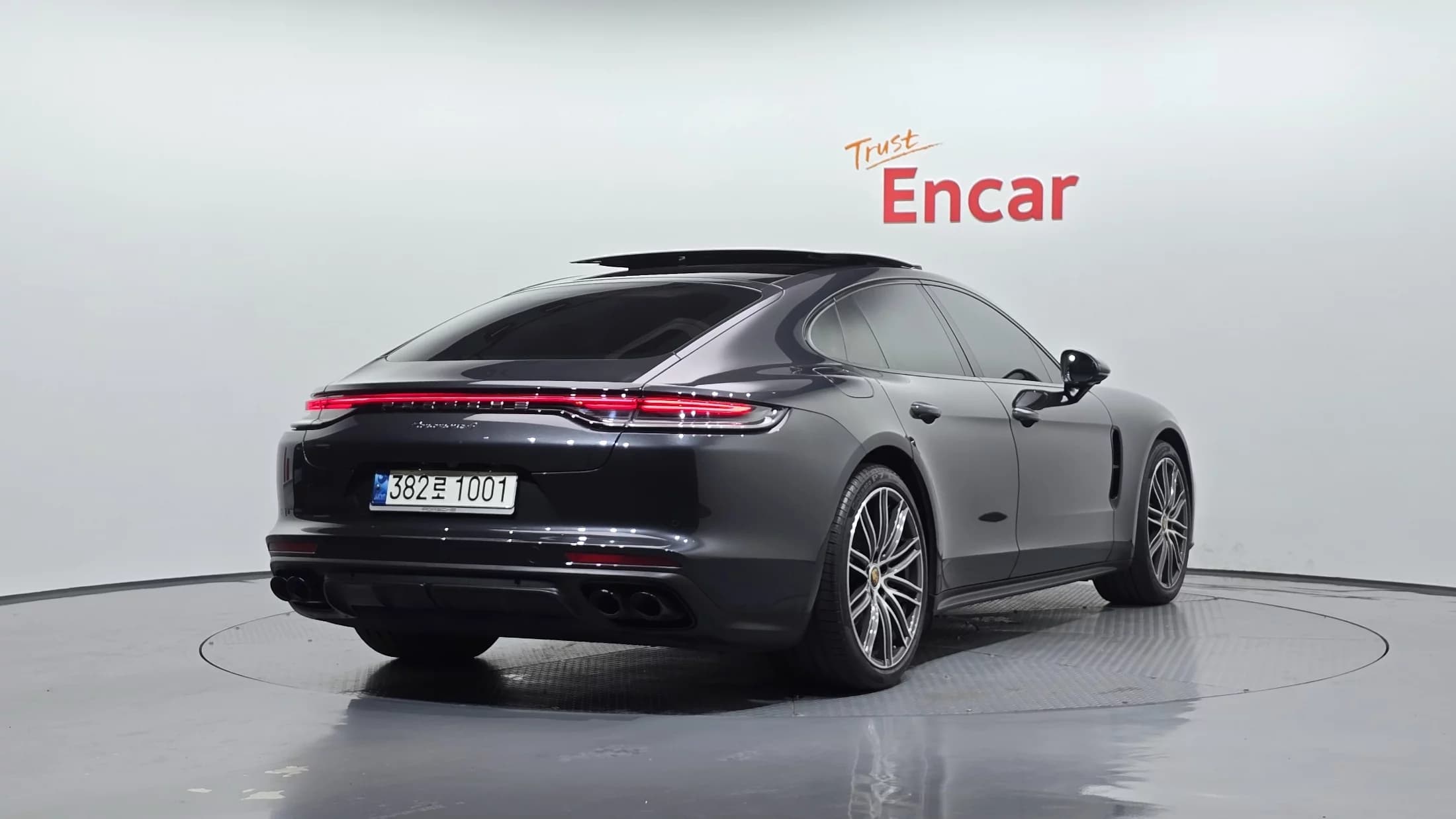 Porsche PANAMERA 2.9 AWD, 2021 г. 60307 км. — фото 2