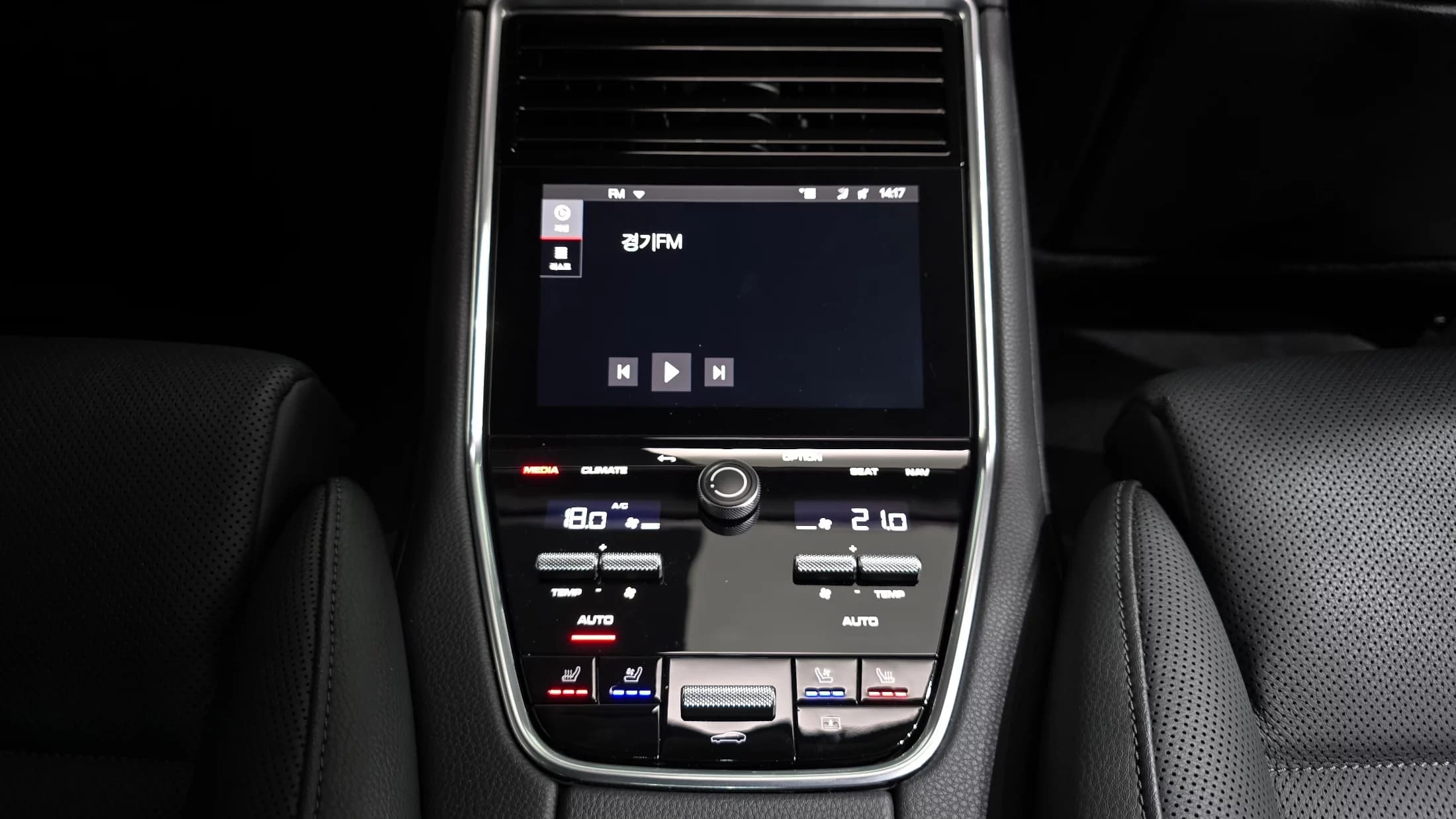 Porsche PANAMERA 2.9 AWD, 2021 г. 60307 км. — фото 19