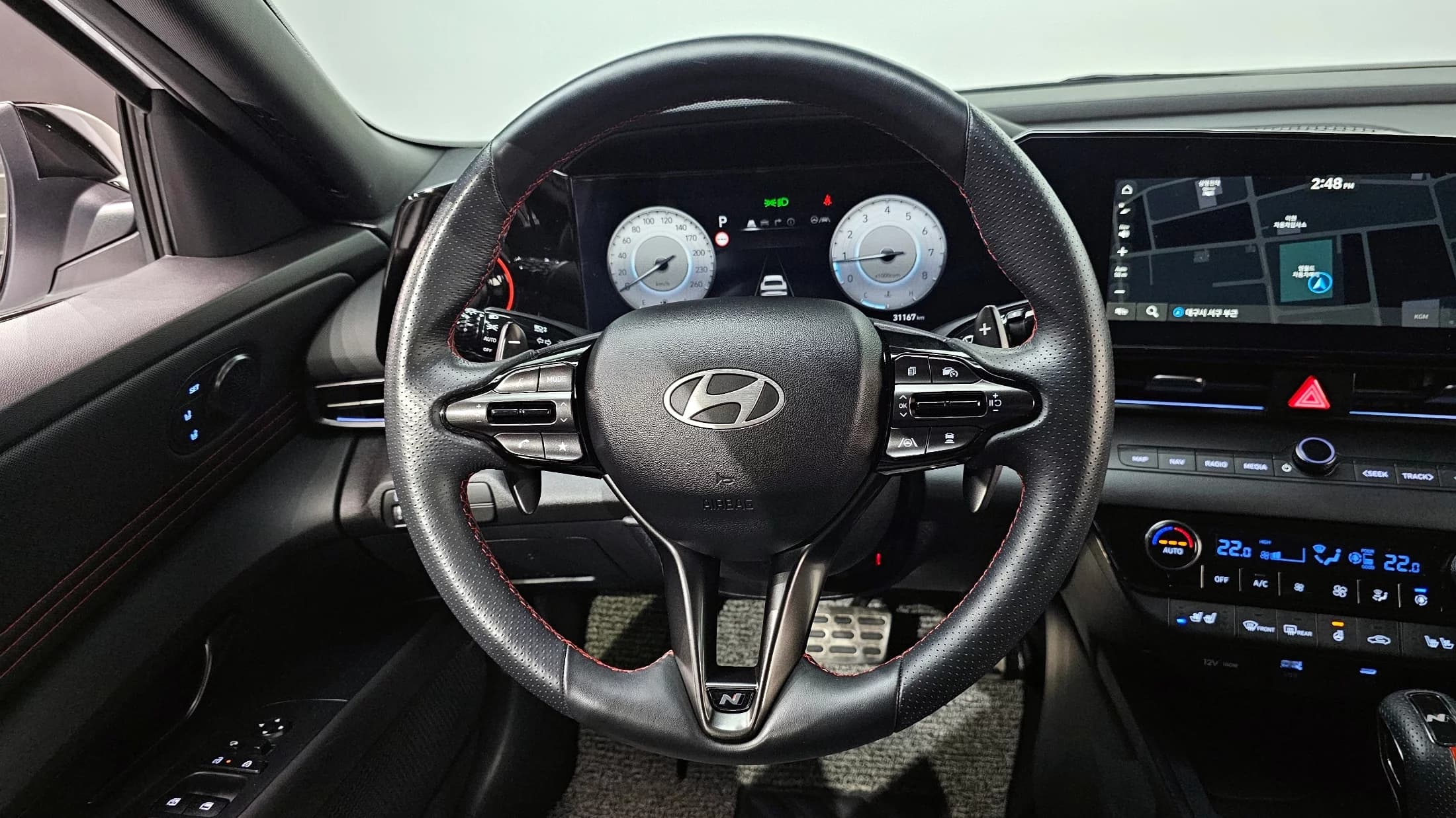 Hyundai AVANTE (Хендай Элантра) 1.6 Inspiration N Line, 2024 г. 31302 км. — фото 13