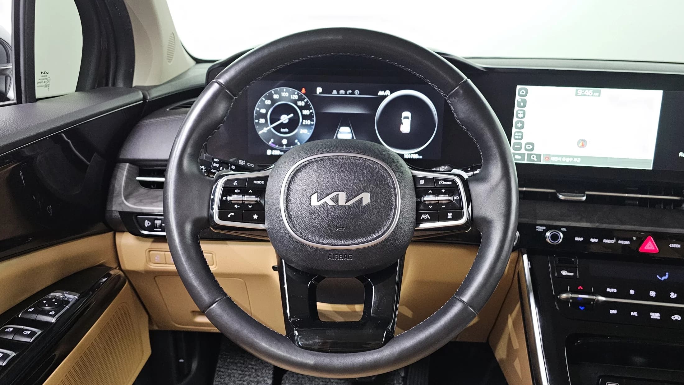 Kia Carnival 9-Seater Noblesse, 2022 г. 101879 км. — фото 14