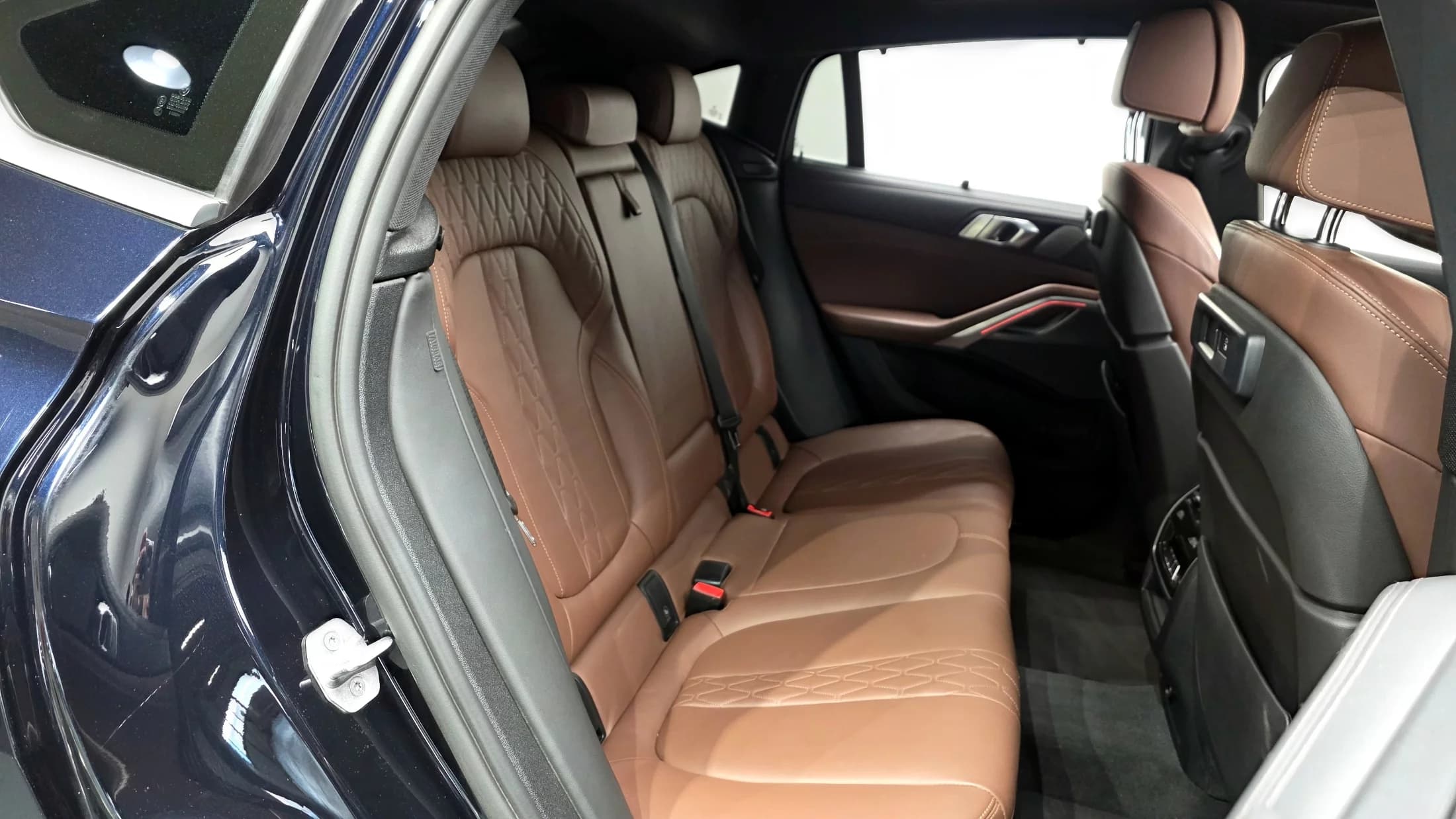 BMW X6 xDrive30d M Sport, 2023 г. 67481 км. — фото 12