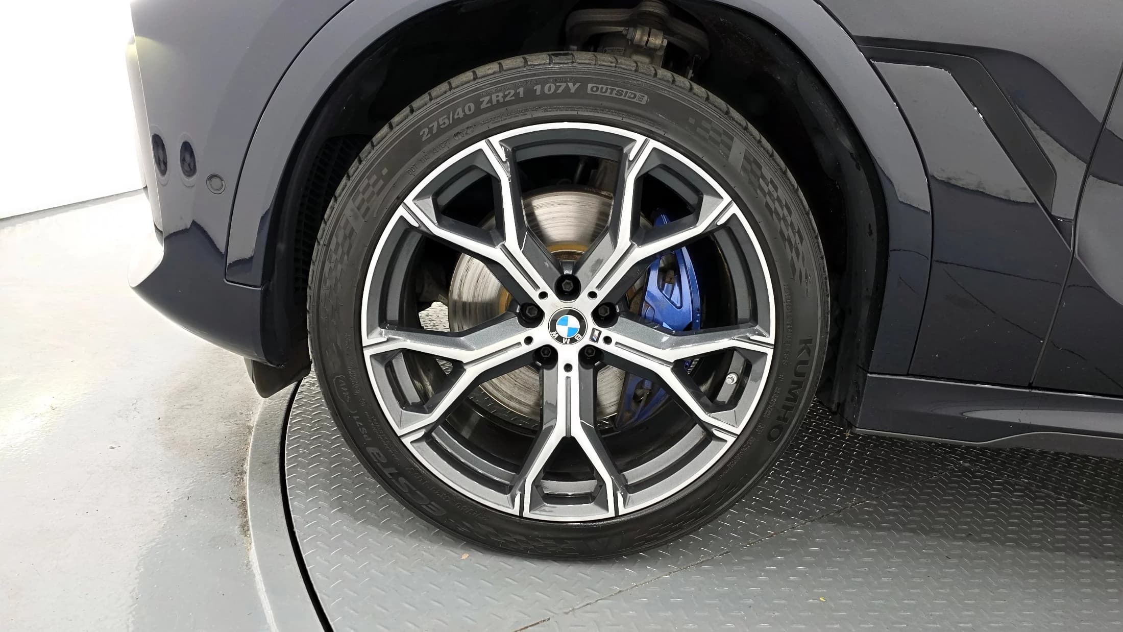 BMW X6 xDrive30d M Sport, 2023 г. 67481 км. — фото 5