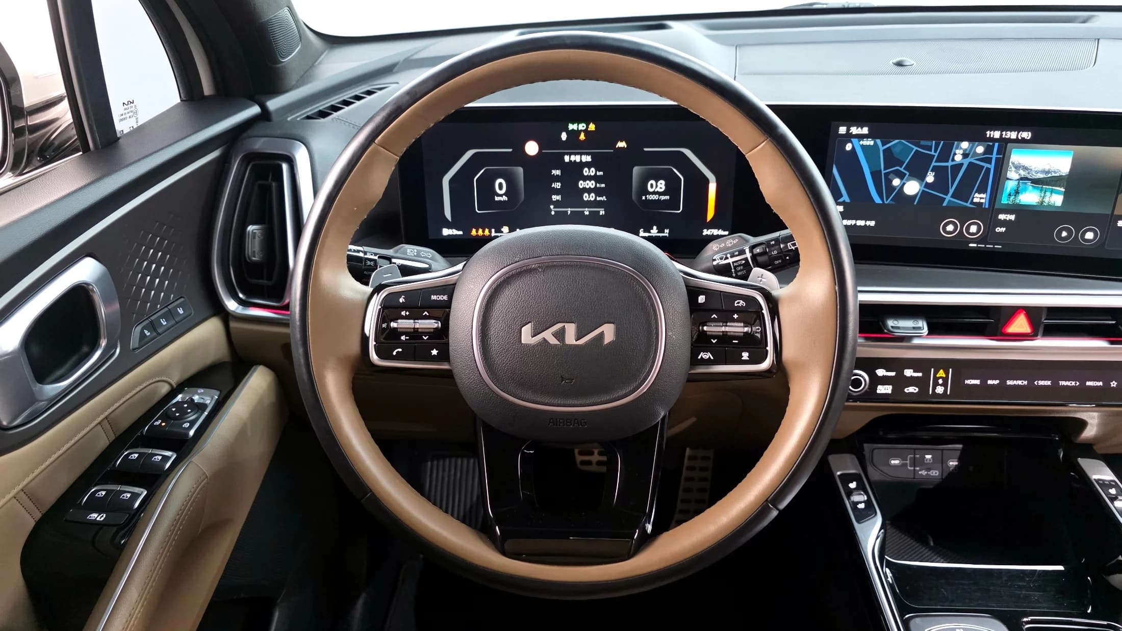Kia Sorento Diesel 2.2 4WD Signature, 2023 г. 34791 км. — фото 13