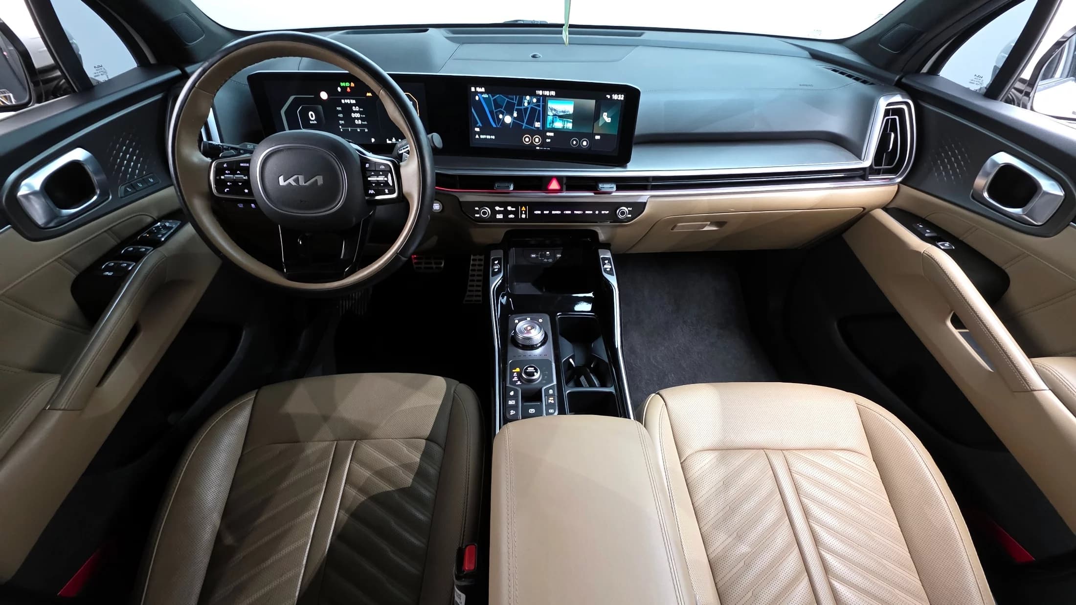 Kia Sorento Diesel 2.2 4WD Signature, 2023 г. 34791 км. — фото 7