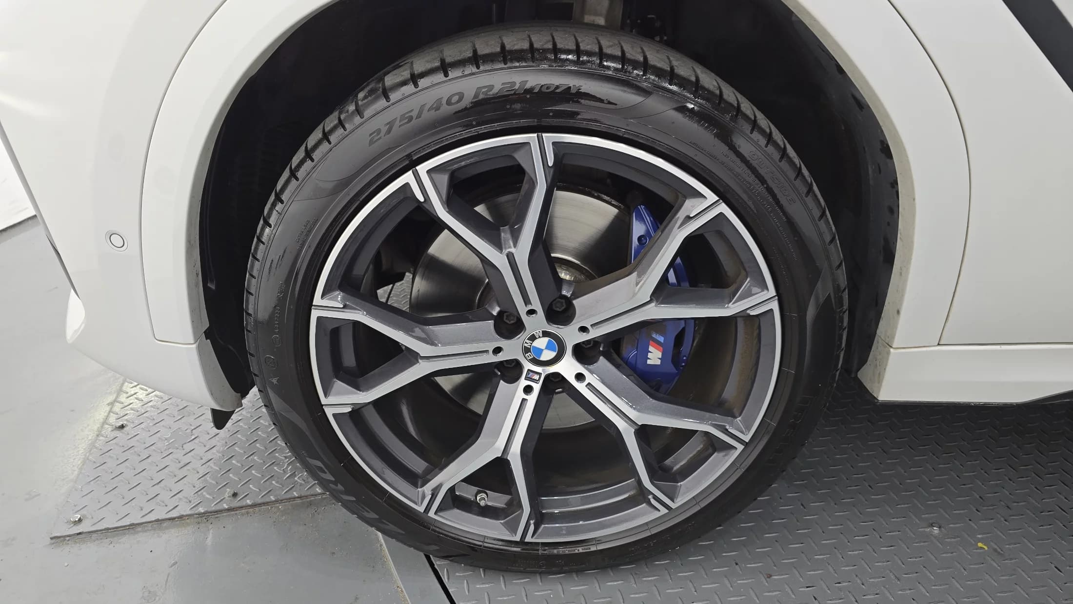 BMW X6 xDrive40i M Sport, 2021 г. 49966 км. — фото 5