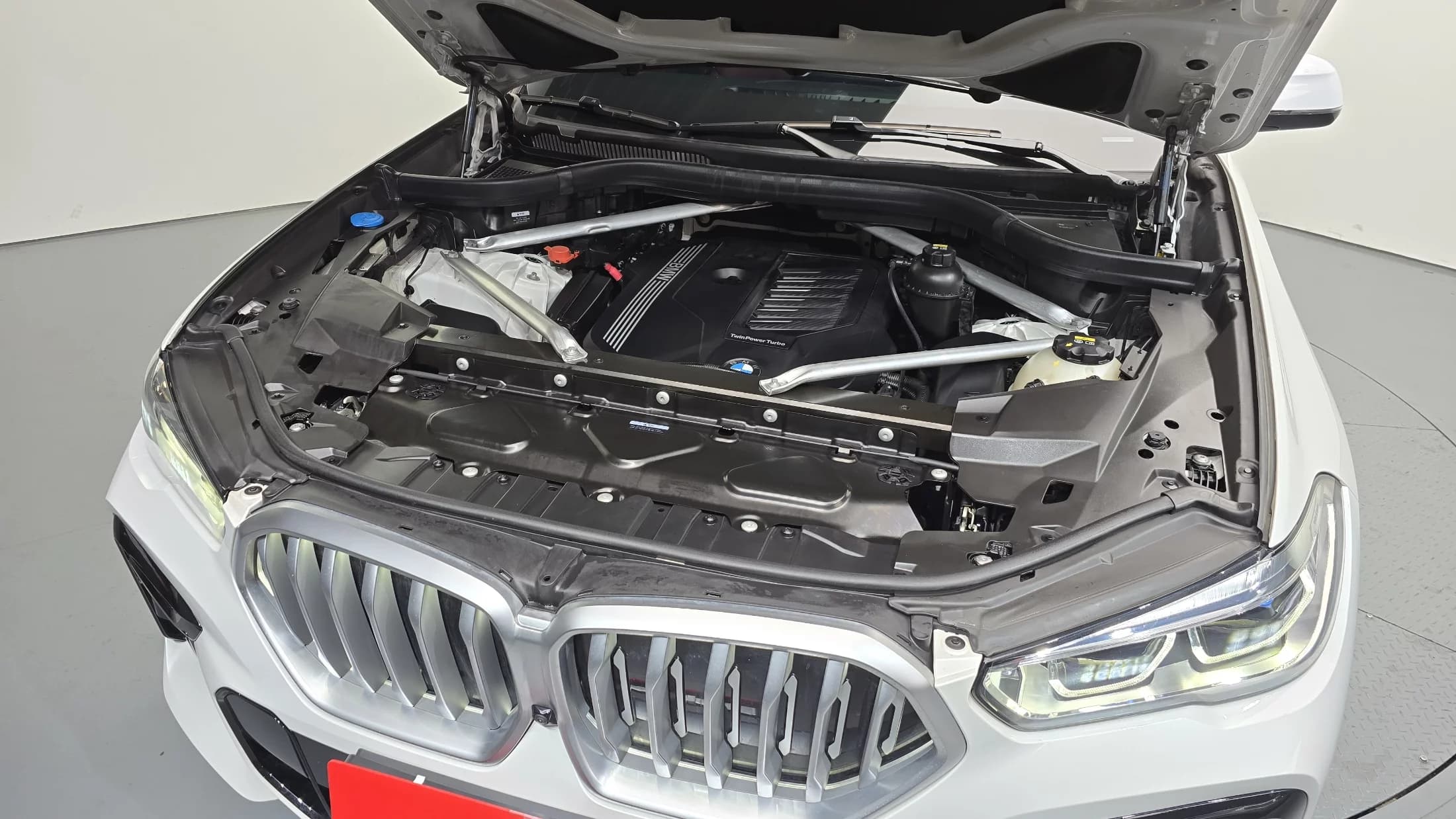 BMW X6 xDrive40i M Sport, 2021 г. 49966 км. — фото 6