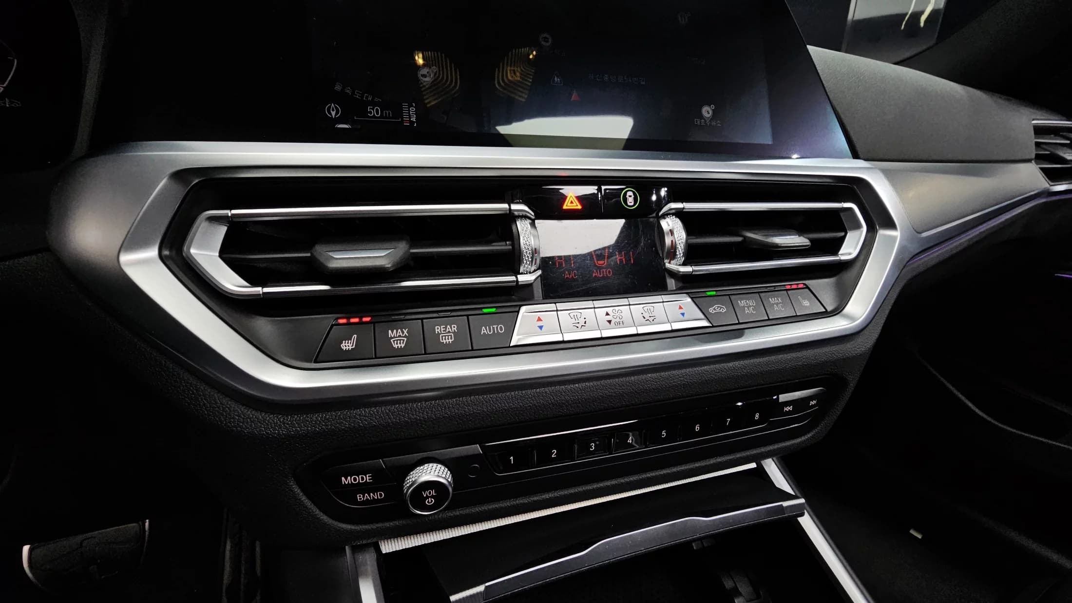 BMW 3-Series 320i M Sport, 2021 г. 81831 км. — фото 15