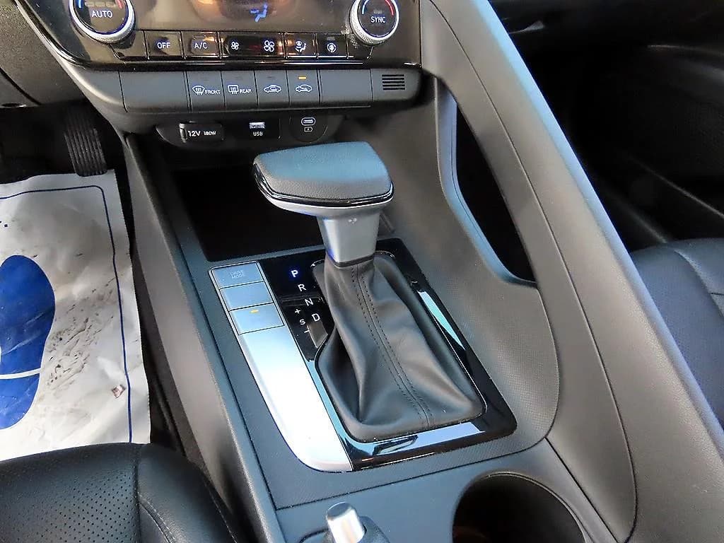Hyundai AVANTE (Хендай Элантра) 1.6 Smart, 2024 г. 38694 км. — фото 10