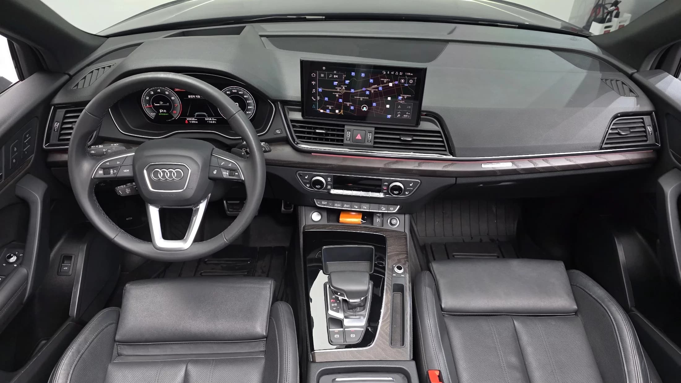 Audi Q5 45 TFSI Quattro Premium, 2023 г. 30968 км. — фото 6