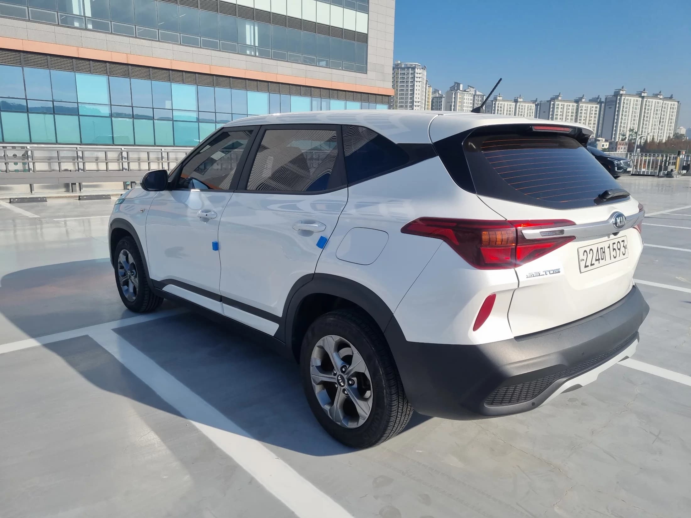 Kia Seltos Gasoline 1.6 Turbo 2WD Trendy, 2021 г. 117946 км. — фото 2