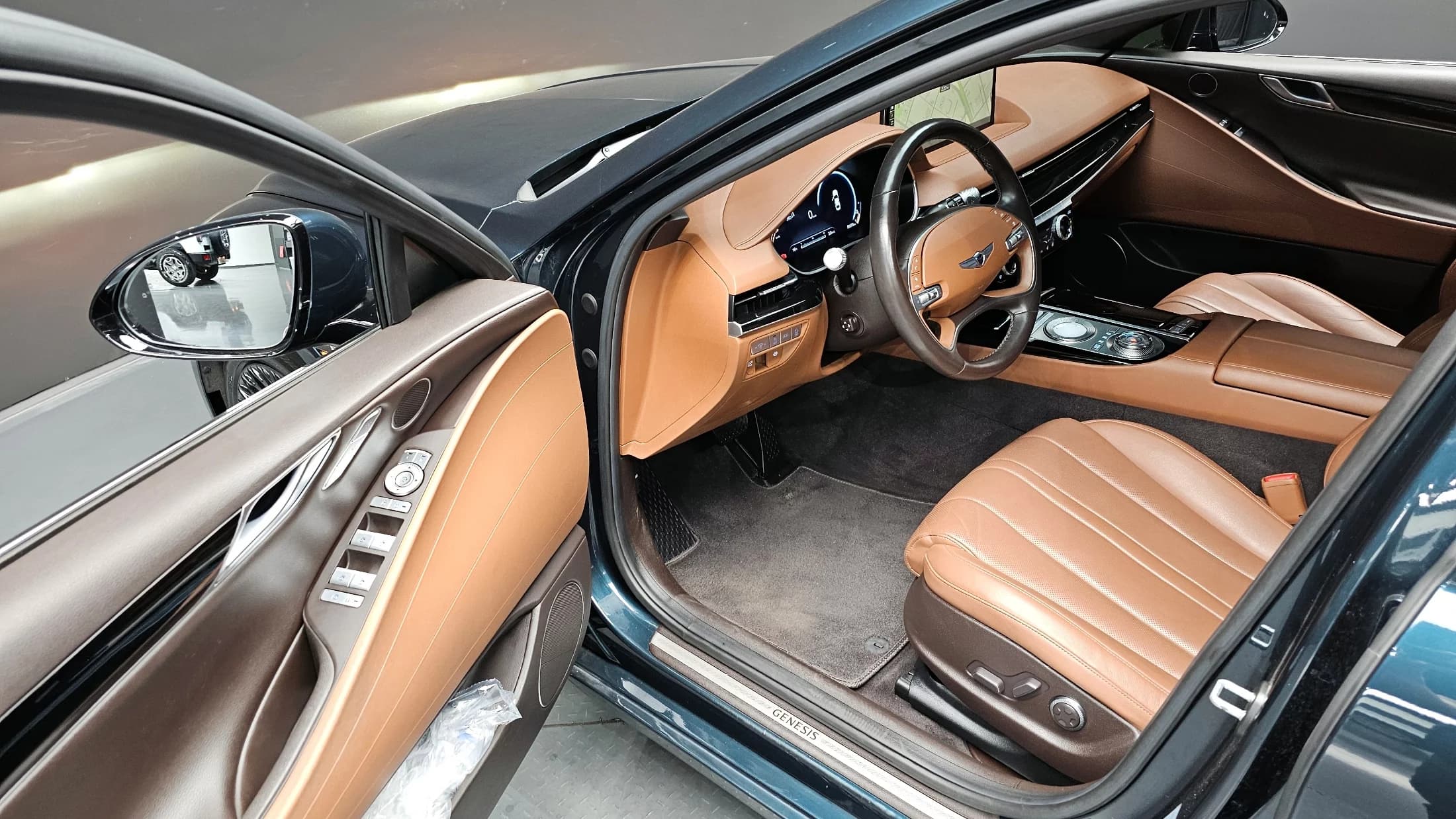 Genesis G80 Gasoline 3.5 Turbo AWD, 2021 г. 99450 км. — фото 12