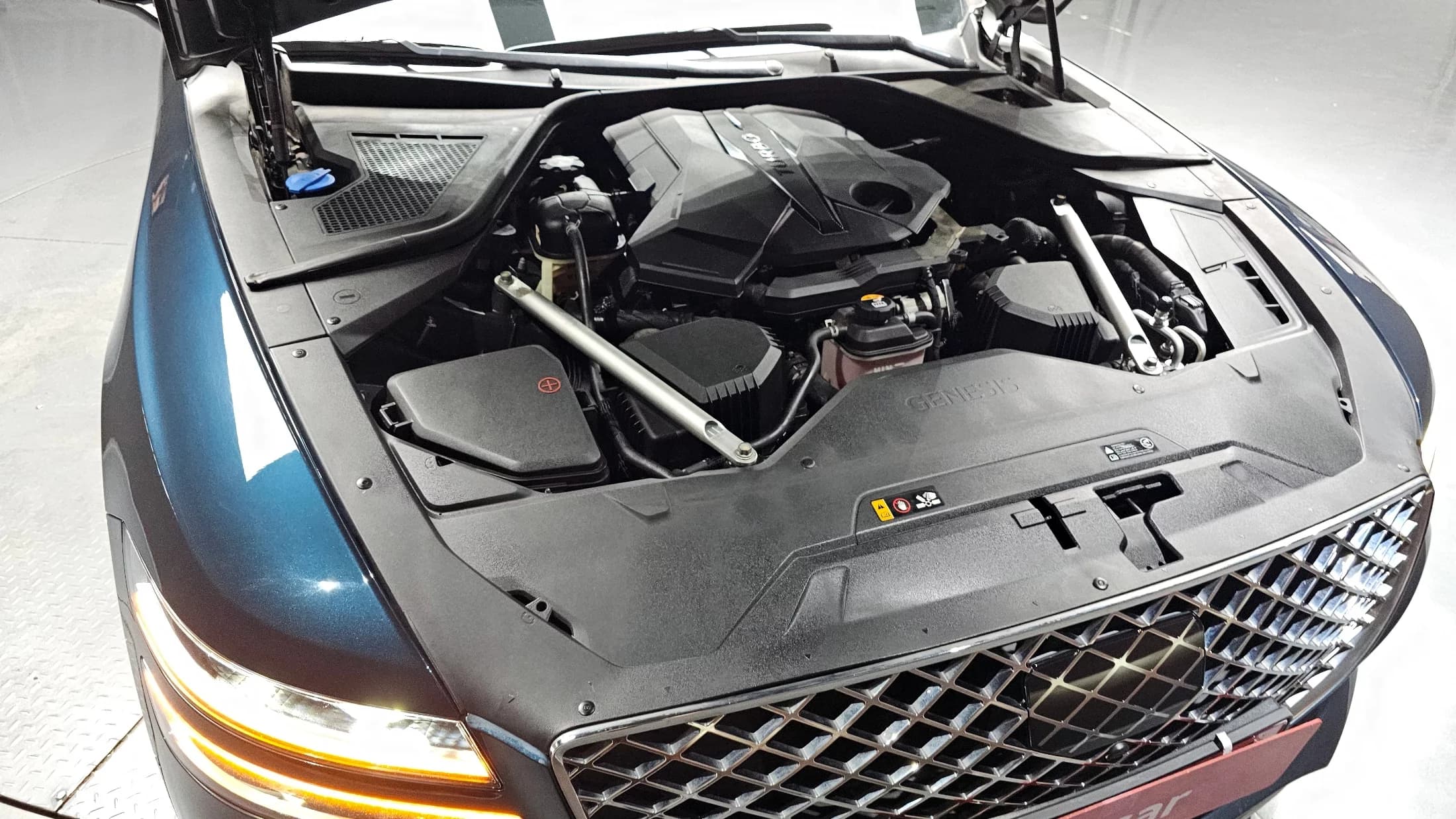 Genesis G80 Gasoline 3.5 Turbo AWD, 2021 г. 99450 км. — фото 6