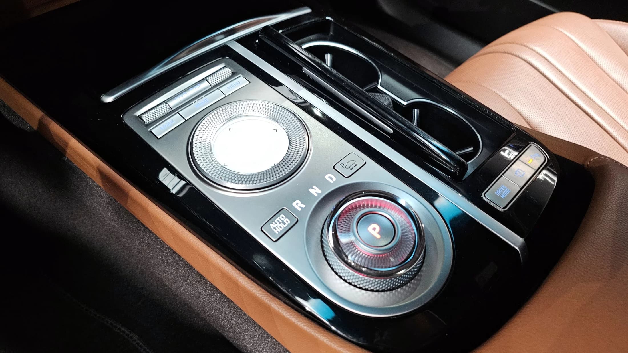Genesis G80 Gasoline 3.5 Turbo AWD, 2021 г. 99450 км. — фото 9