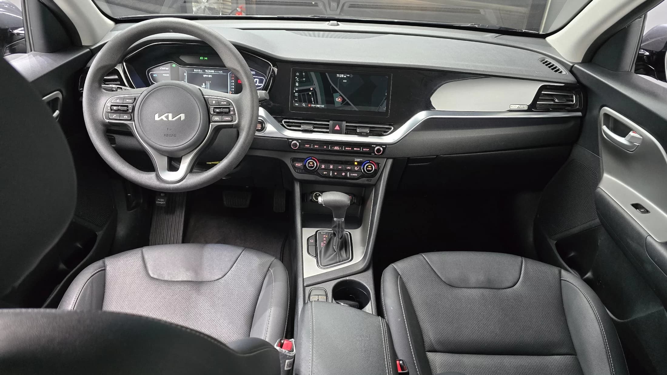 Kia Niro 1.6 HEV Trendy, гибрид, 2021 г. 64198 км. — фото 7
