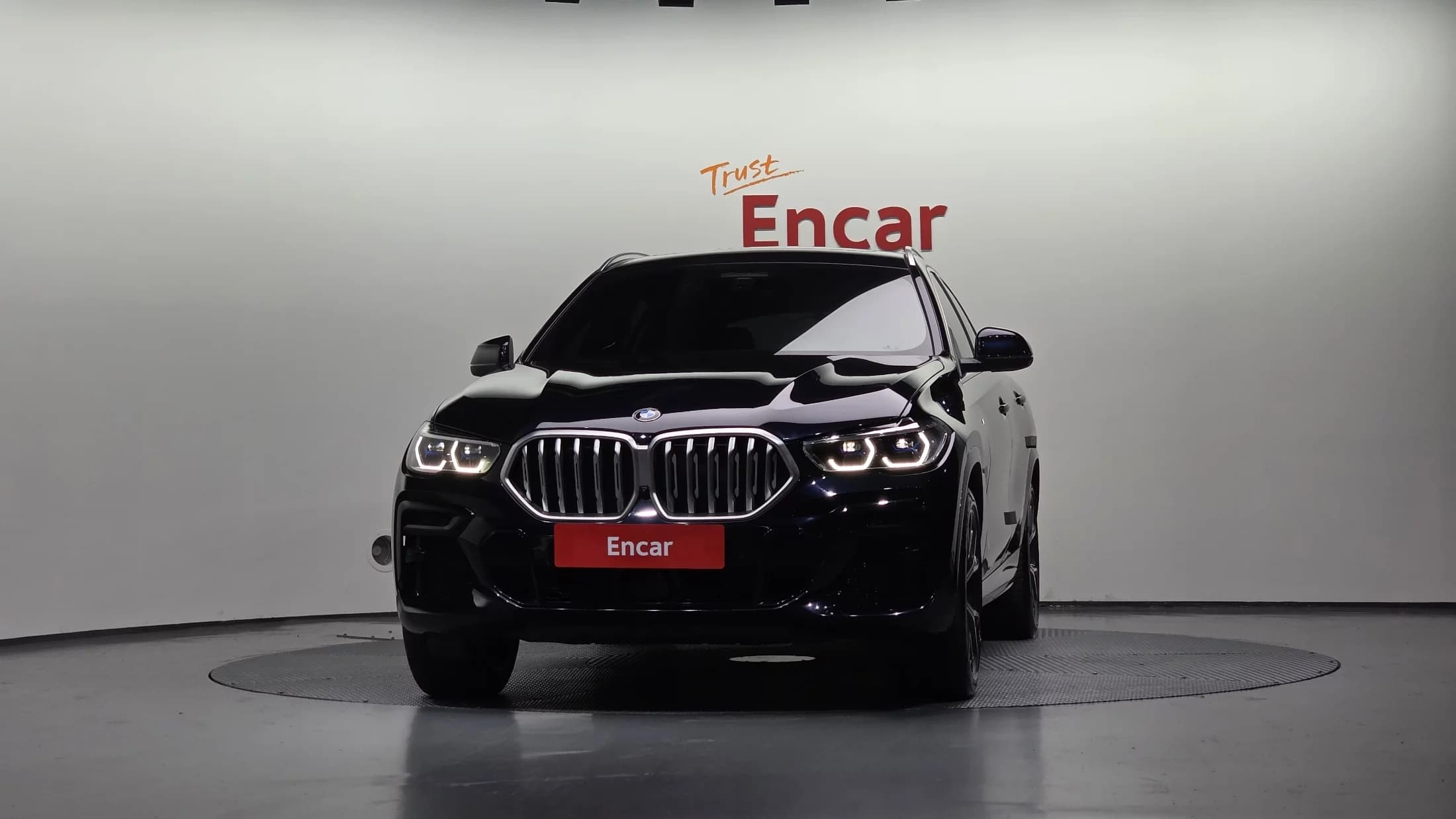 BMW X6 xDrive40i M Sport, 2022 г. 71968 км. — фото 3