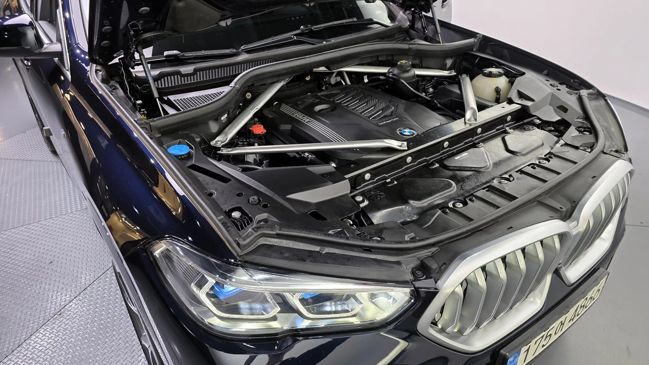BMW X6 xDrive40i M Sport, 2022 г. 71968 км. — фото 6