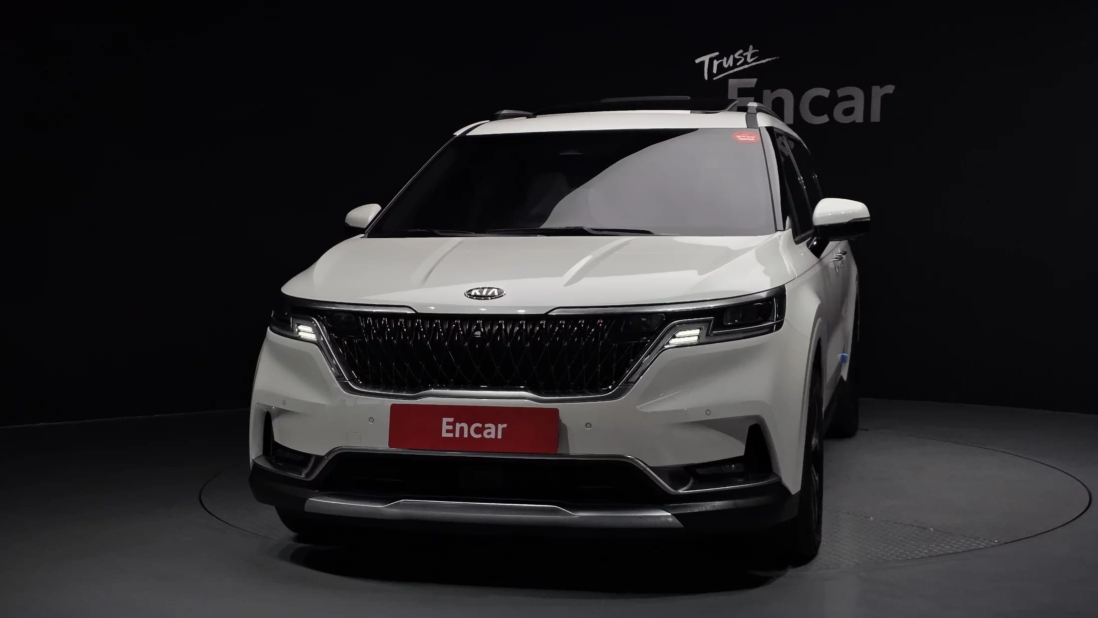 Kia Carnival 9-Seater Signature, 2021 г. 66833 км. — фото 3
