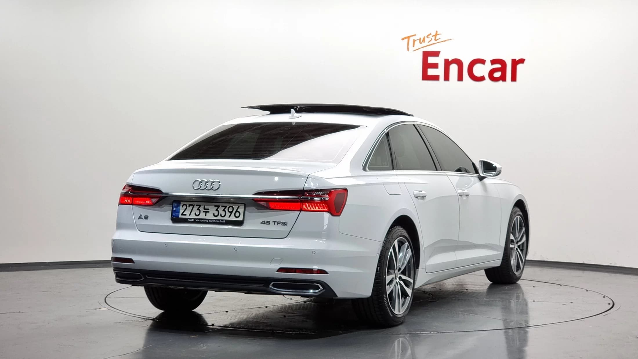 Audi A6 45 TFSI, 2023 г. 7283 км. — фото 2