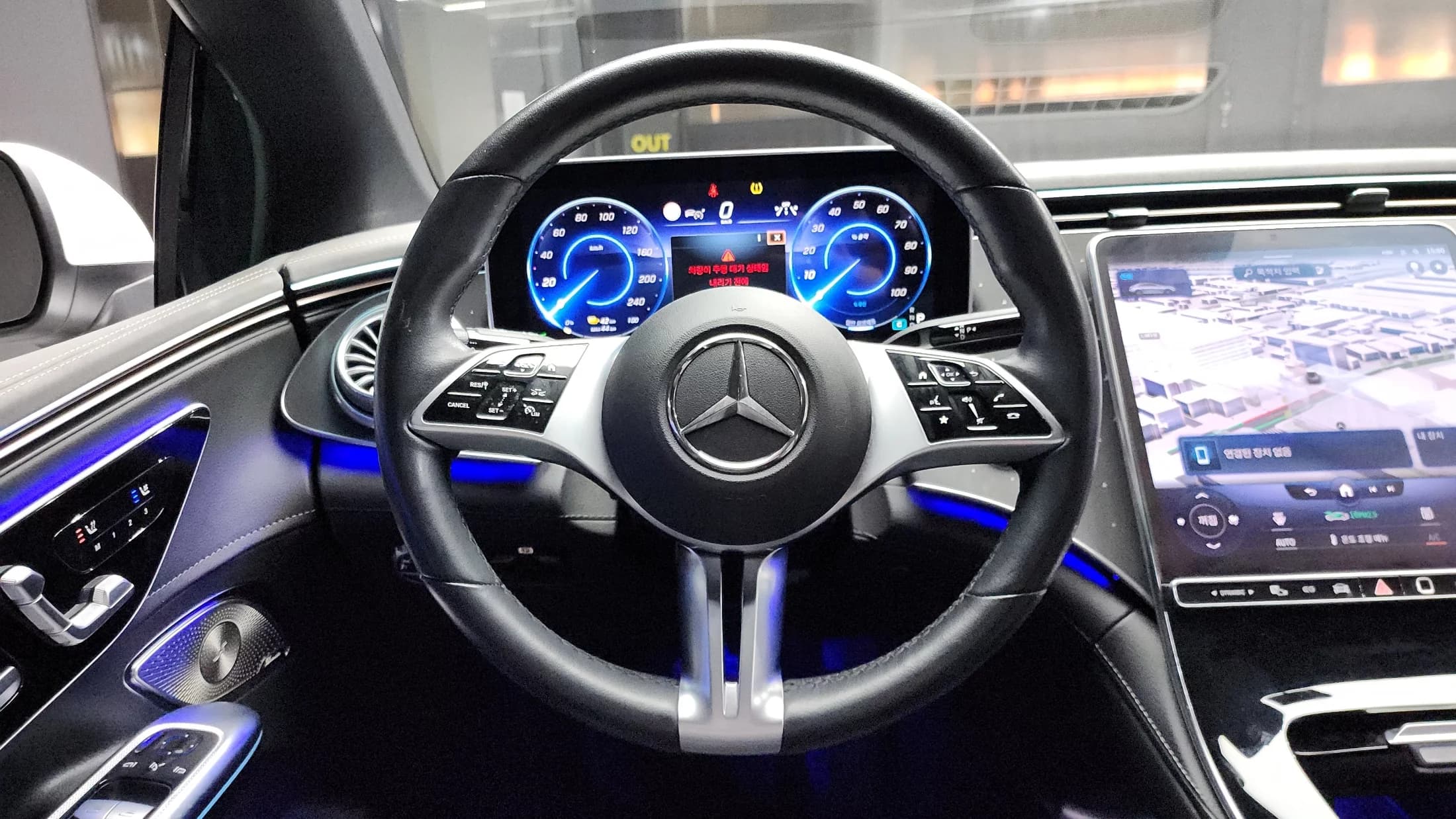 Mercedes-Benz EQE EQE350+, электромобиль, 2022 г. 48177 км. — фото 13