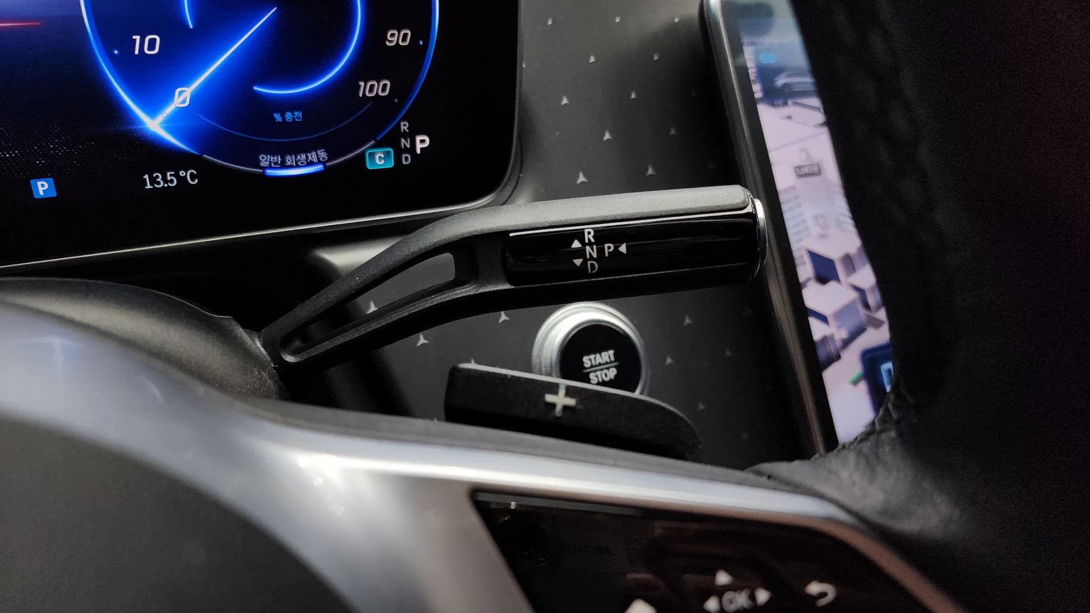 Mercedes-Benz EQE EQE350+, электромобиль, 2022 г. 48177 км. — фото 9