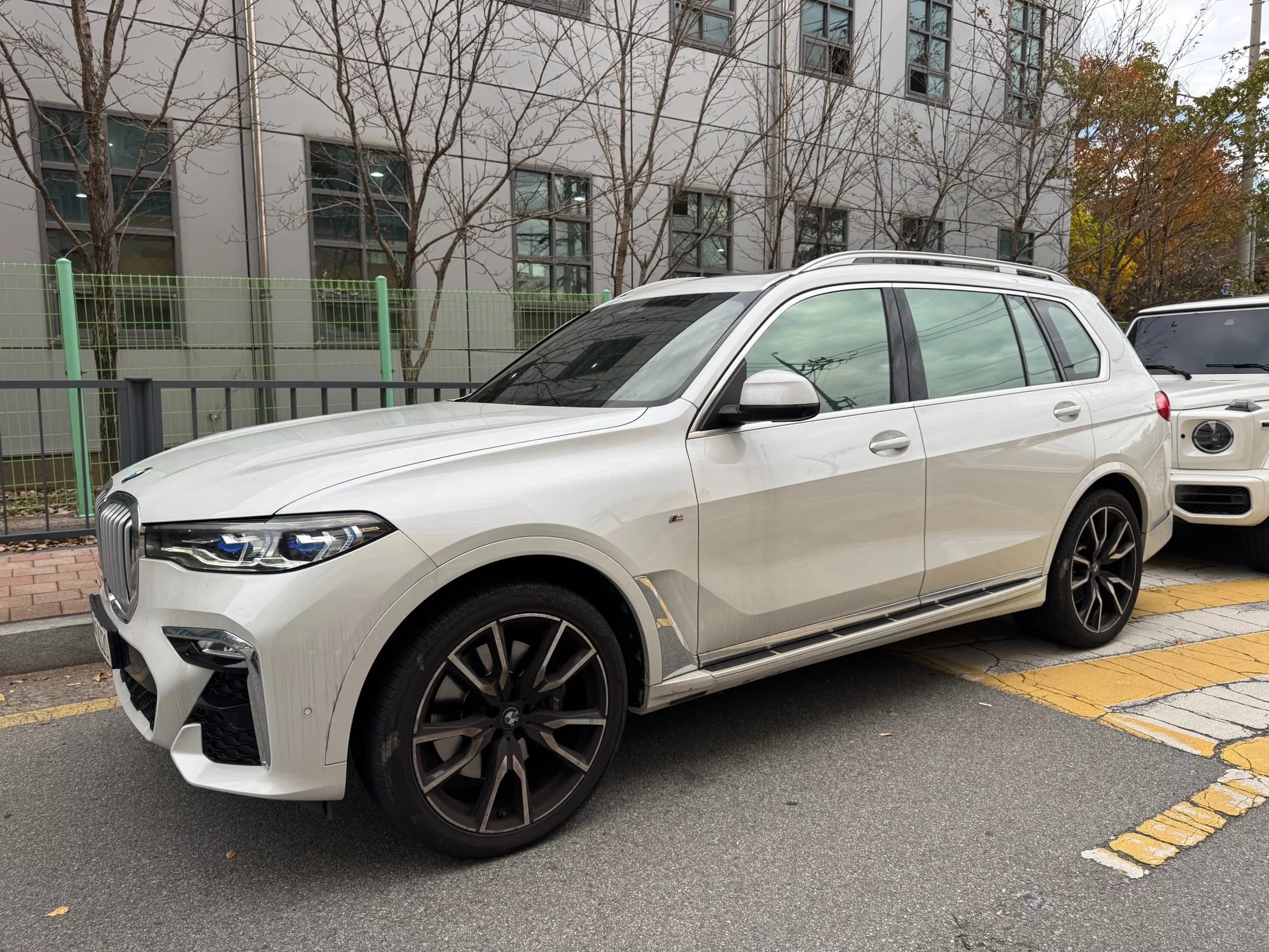 BMW X7 xDrive 40i M Sport 6STR, 2022 г. 40505 км. — фото 2