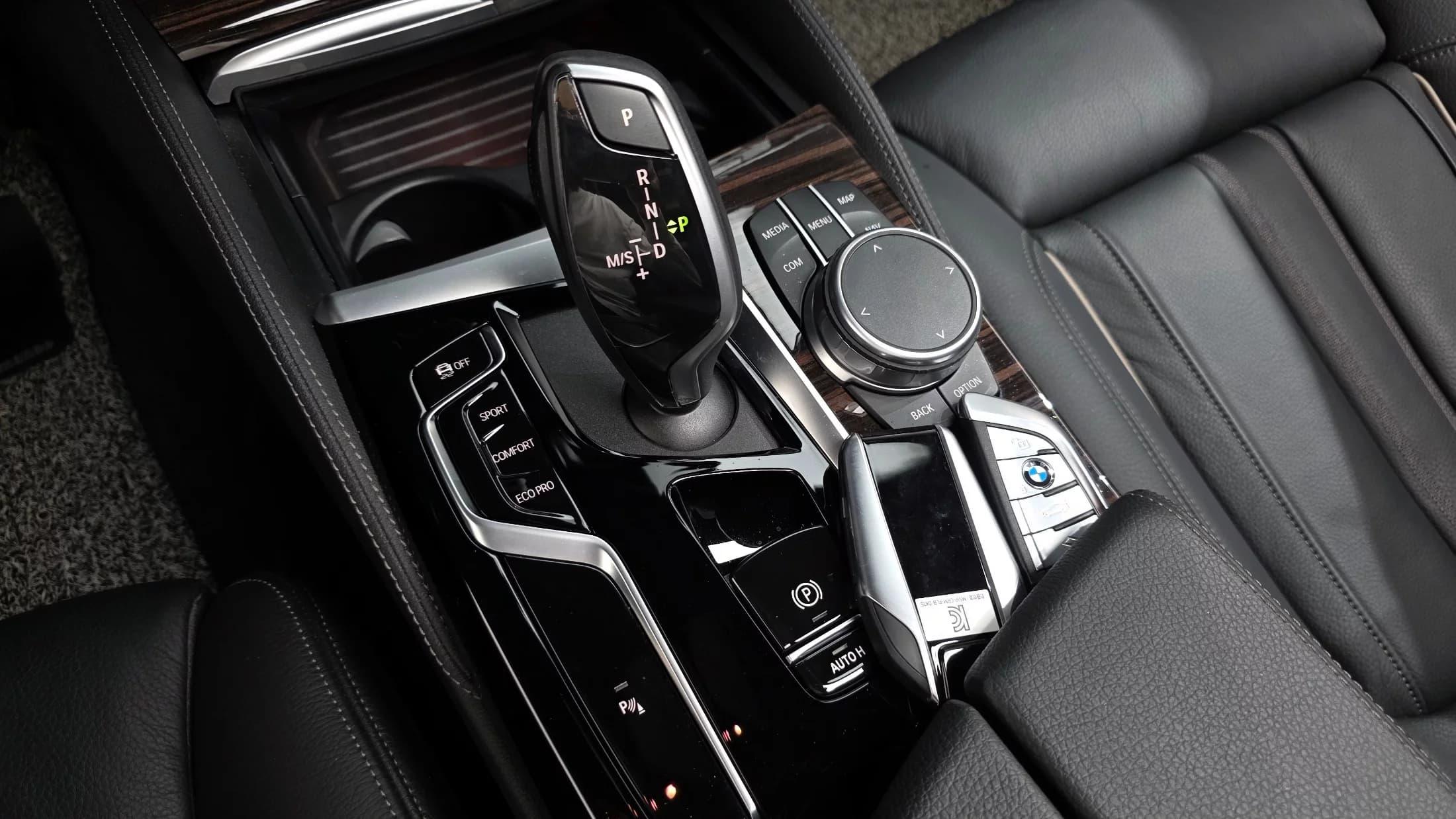 BMW 5-Series 520i M Sport, 2022 г. 15498 км. — фото 9