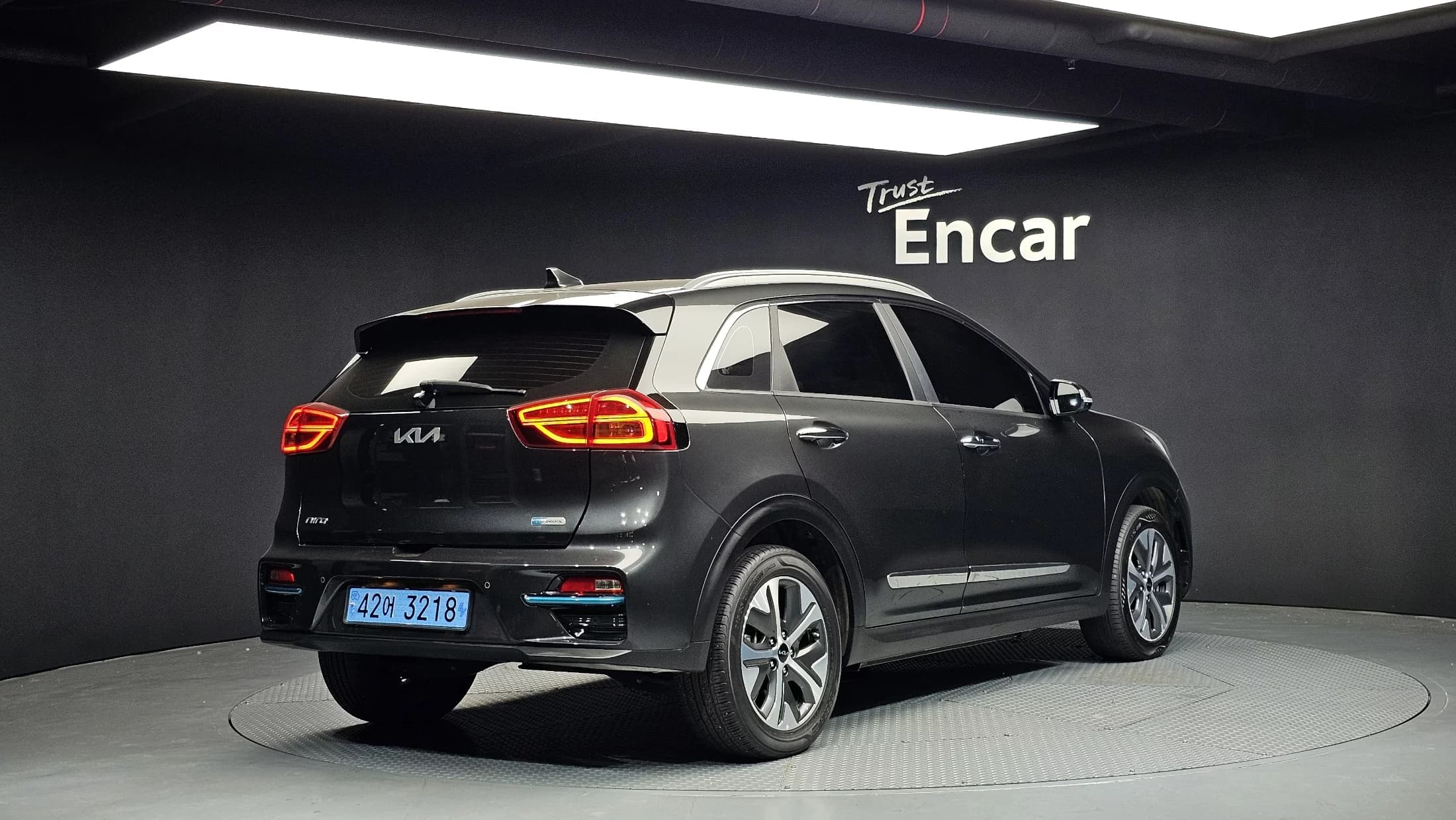 Kia Niro Prestige, электромобиль, 2021 г. 68354 км. — фото 2
