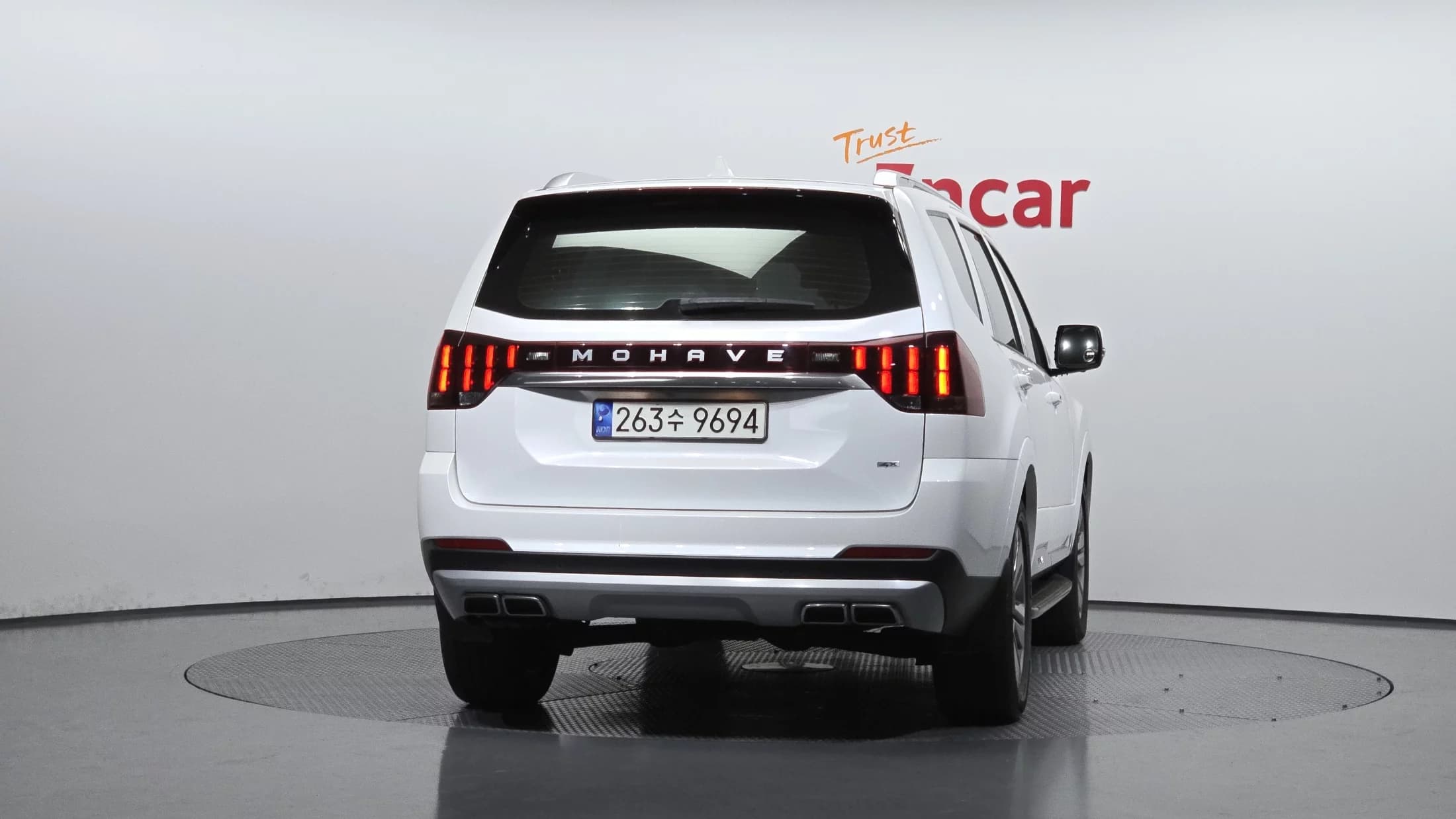 Kia Mohave Diesel 3.0 4WD 7-Seater Masters, 2022 г. 66276 км. — фото 4