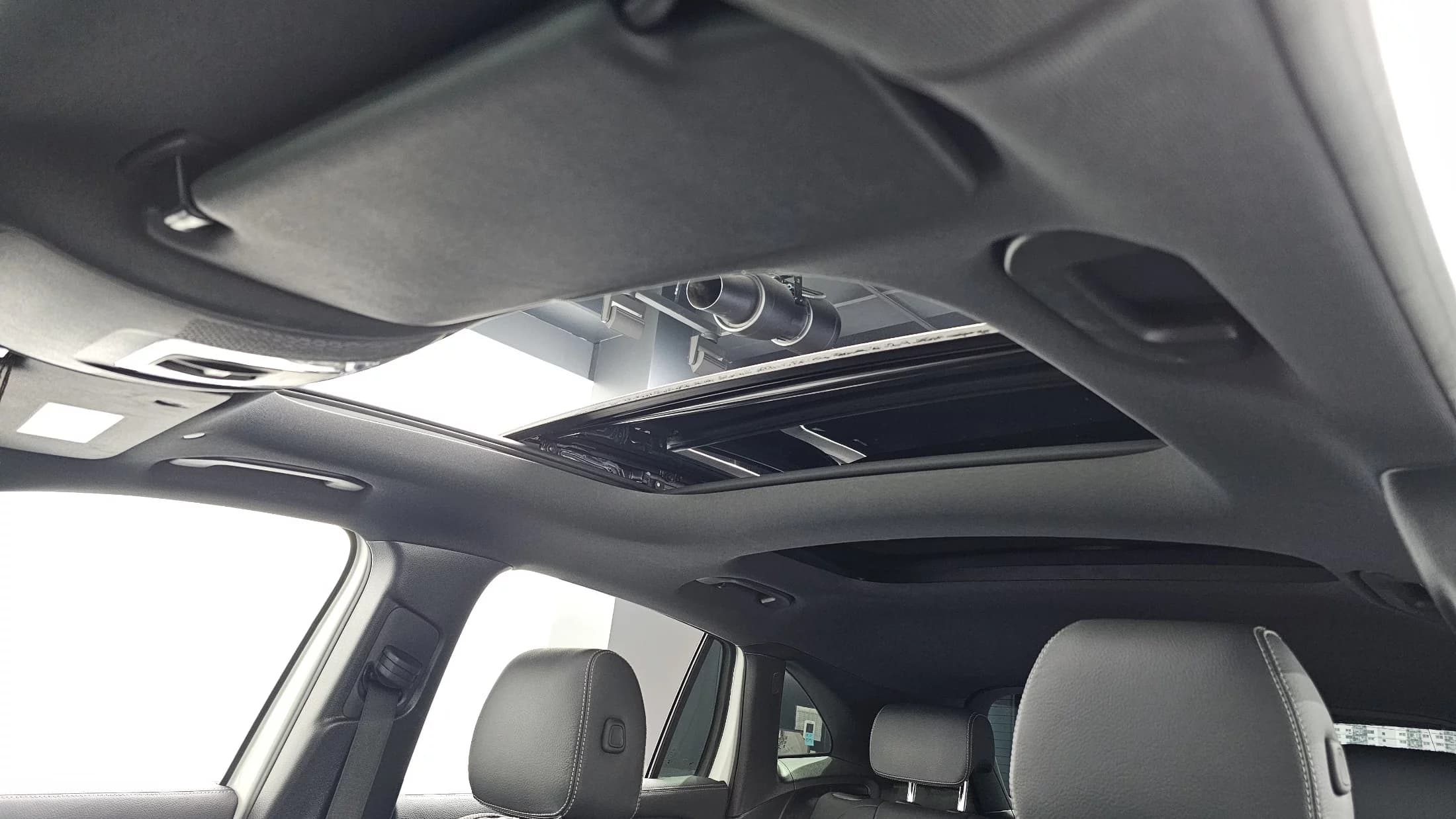 Mercedes-Benz EQA EQA250 AMG Package Plus, электромобиль, 2022 г. 62778 км. — фото 16