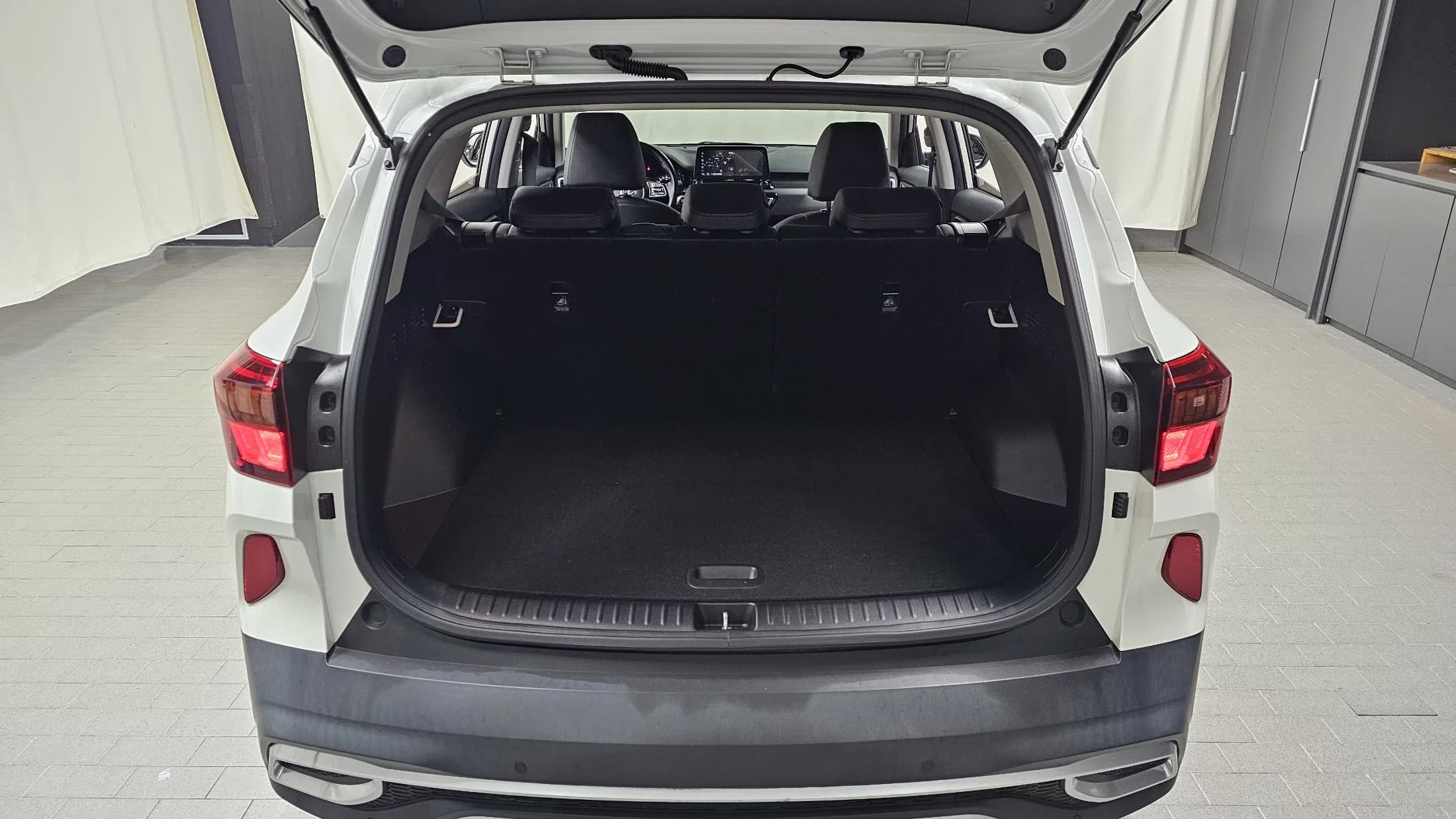 Kia Seltos Gasoline 1.6 Turbo 2WD Prestige, 2022 г. 53816 км. — фото 20