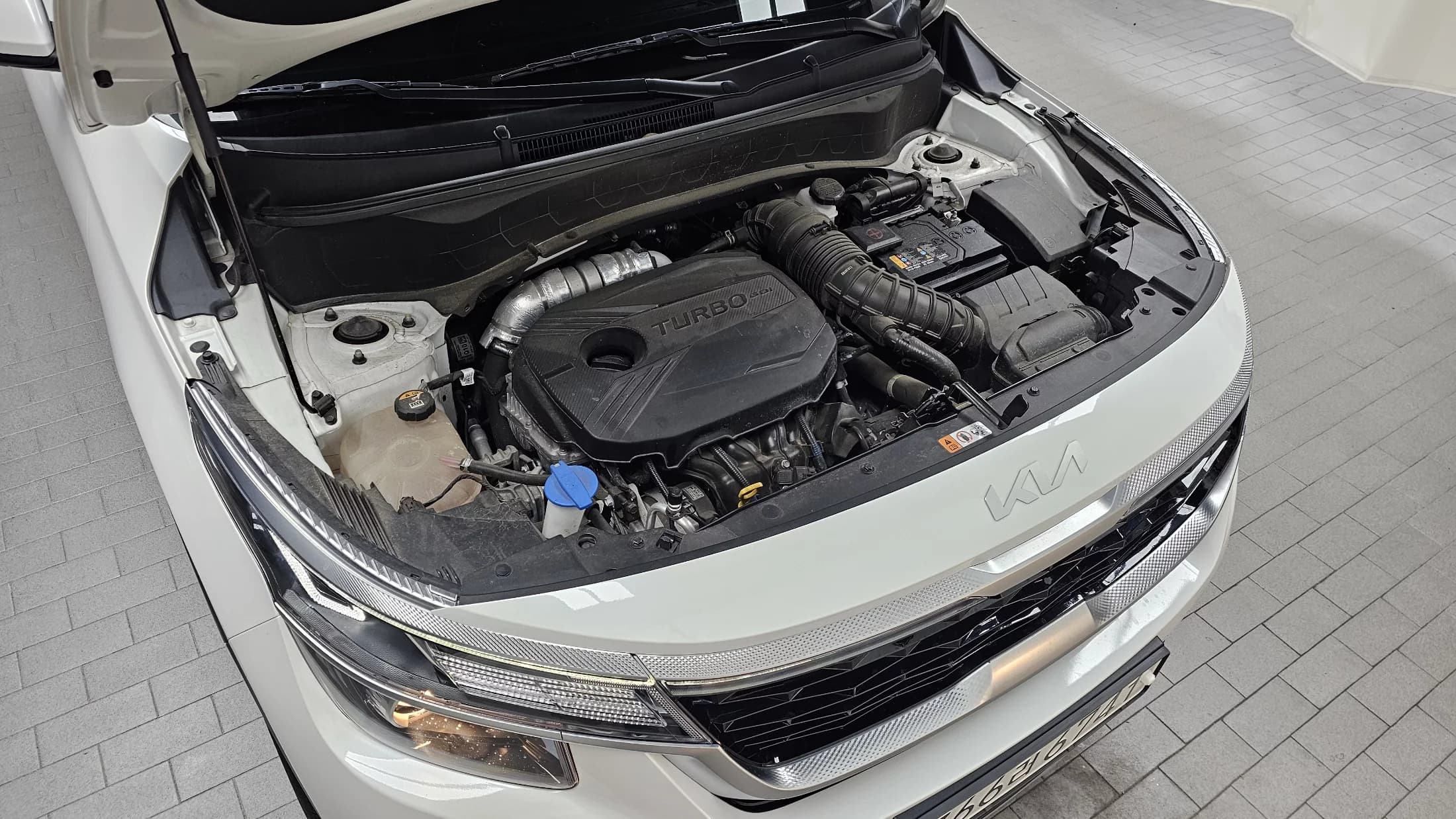 Kia Seltos Gasoline 1.6 Turbo 2WD Prestige, 2022 г. 53816 км. — фото 6