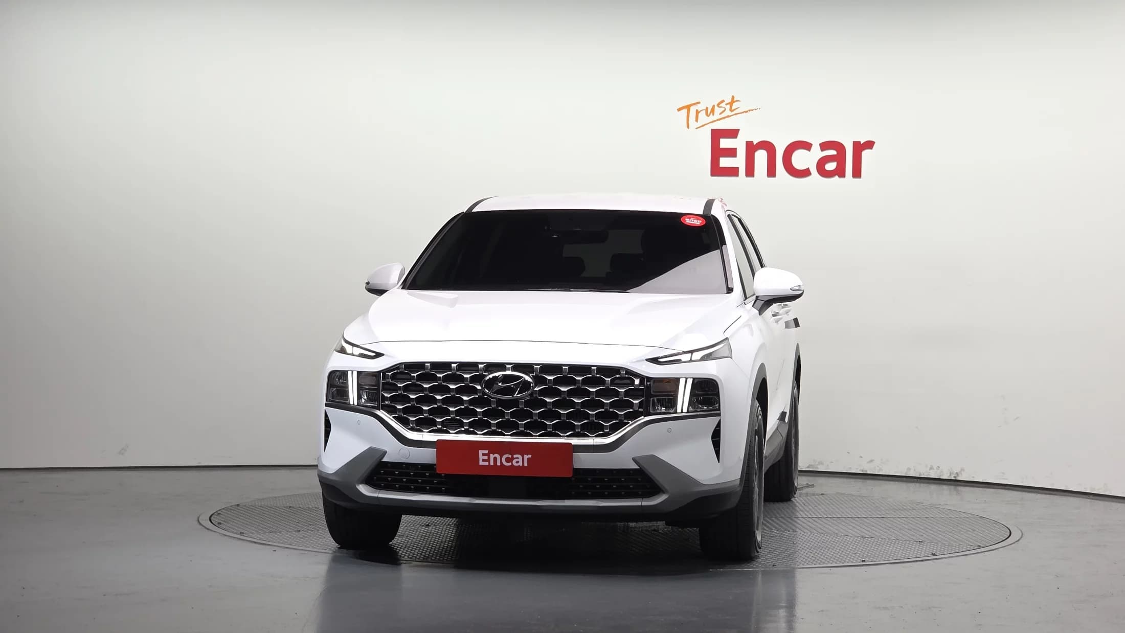 Hyundai Santa Fe HEV 1.6 4WD Exclusive, гибрид, 2023 г. 32287 км. — фото 3