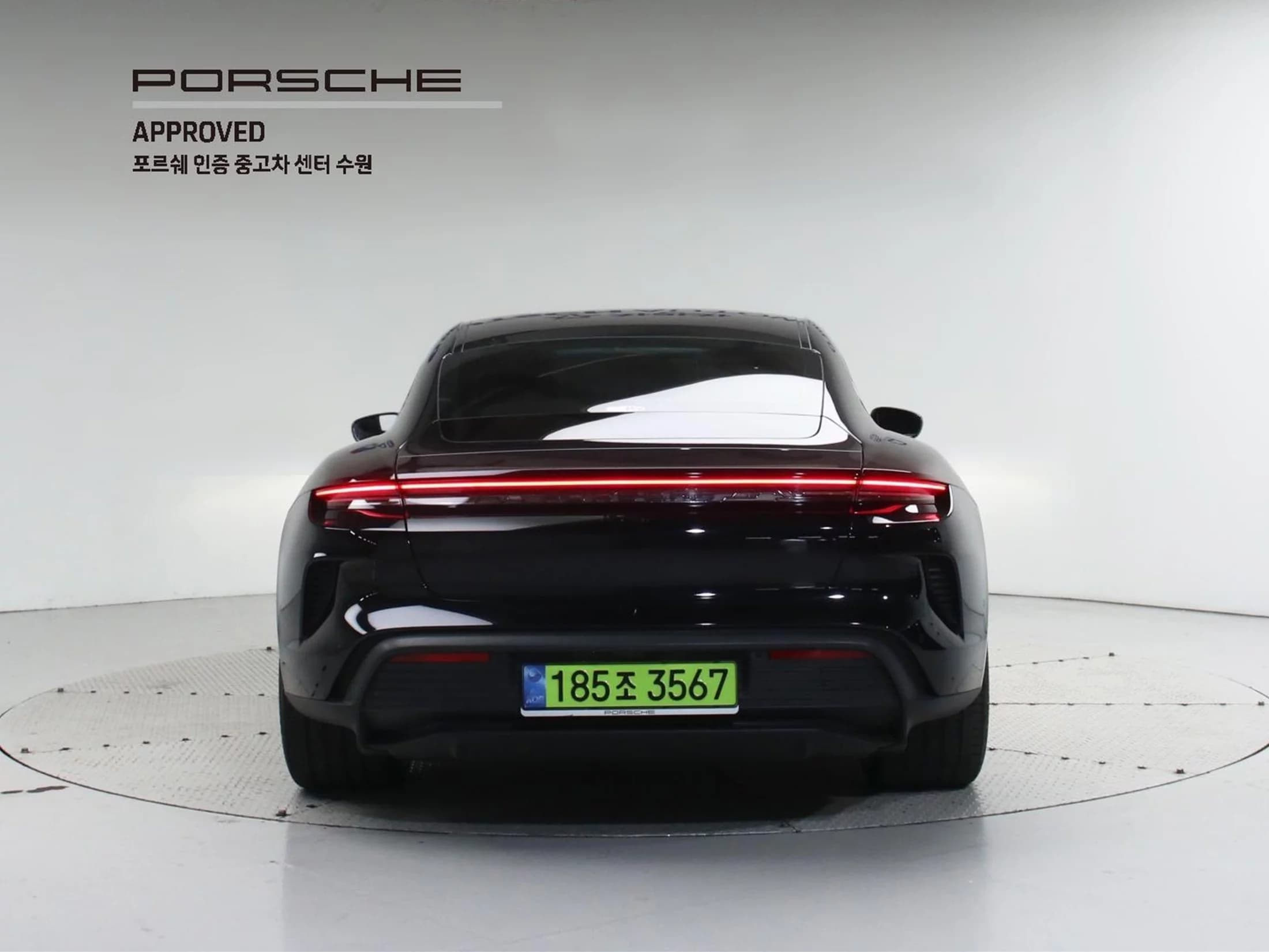 Porsche TAYCAN Turbo, электромобиль, 2025 г. 5850 км. — фото 4