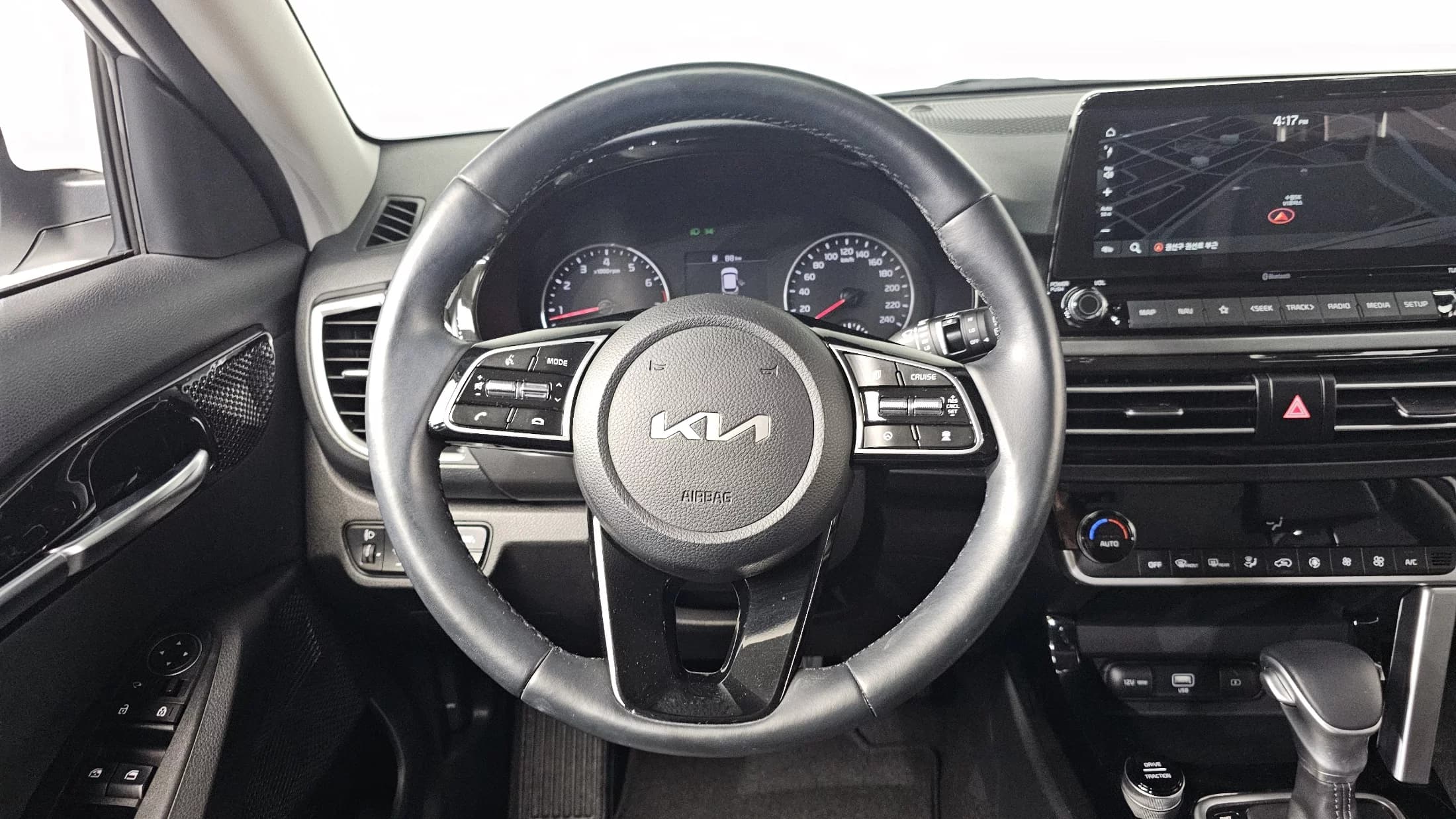 Kia Seltos Gasoline 1.6 Turbo 2WD Signature, 2021 г. 17384 км. — фото 13
