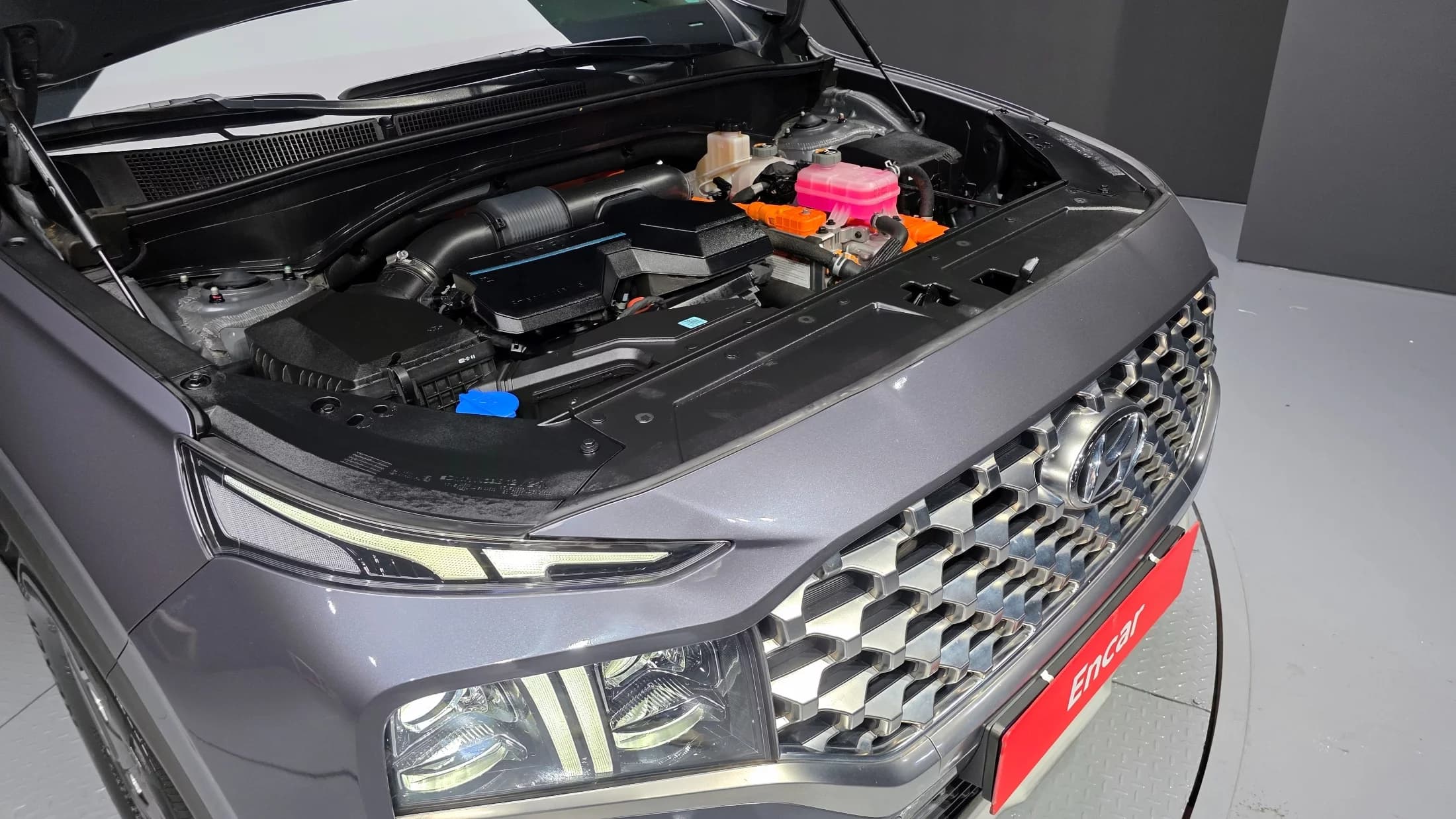 Hyundai Santa Fe HEV 1.6 2WD Prestige, гибрид, 2022 г. 28624 км. — фото 6