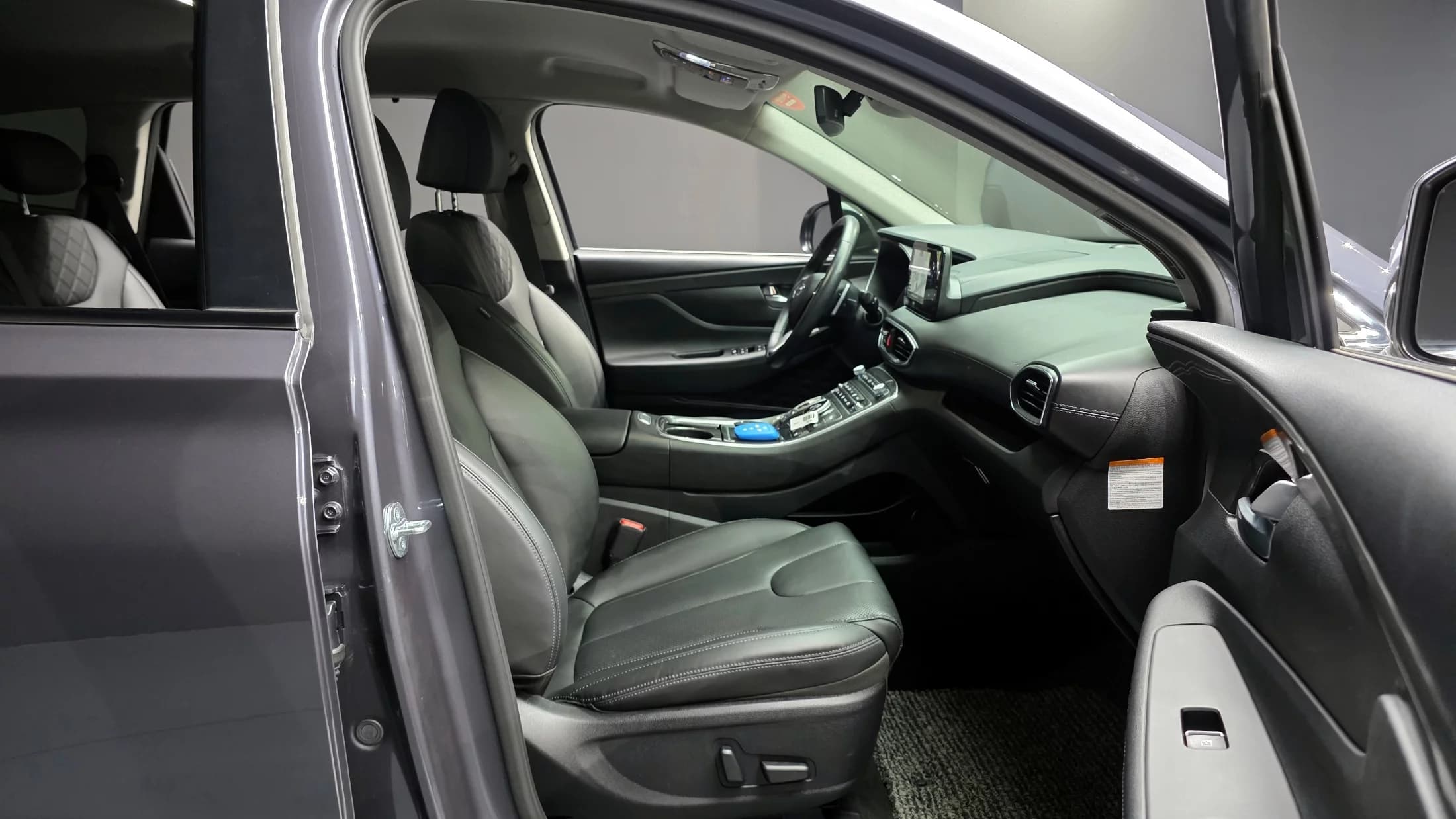 Hyundai Santa Fe HEV 1.6 2WD Prestige, гибрид, 2022 г. 28624 км. — фото 10