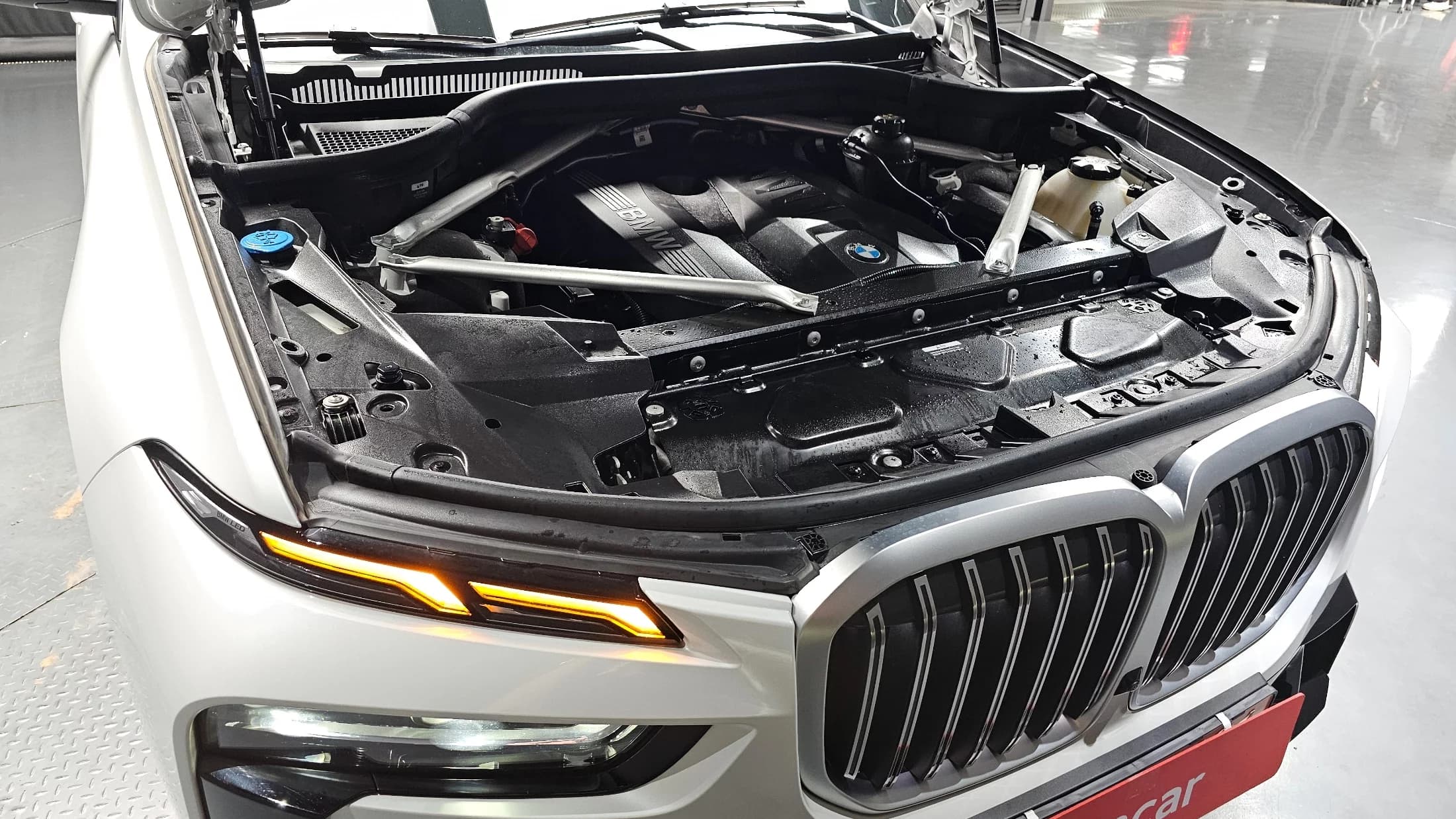 BMW X7 xDrive 40i M Sport 6STR, 2023 г. 22303 км. — фото 6
