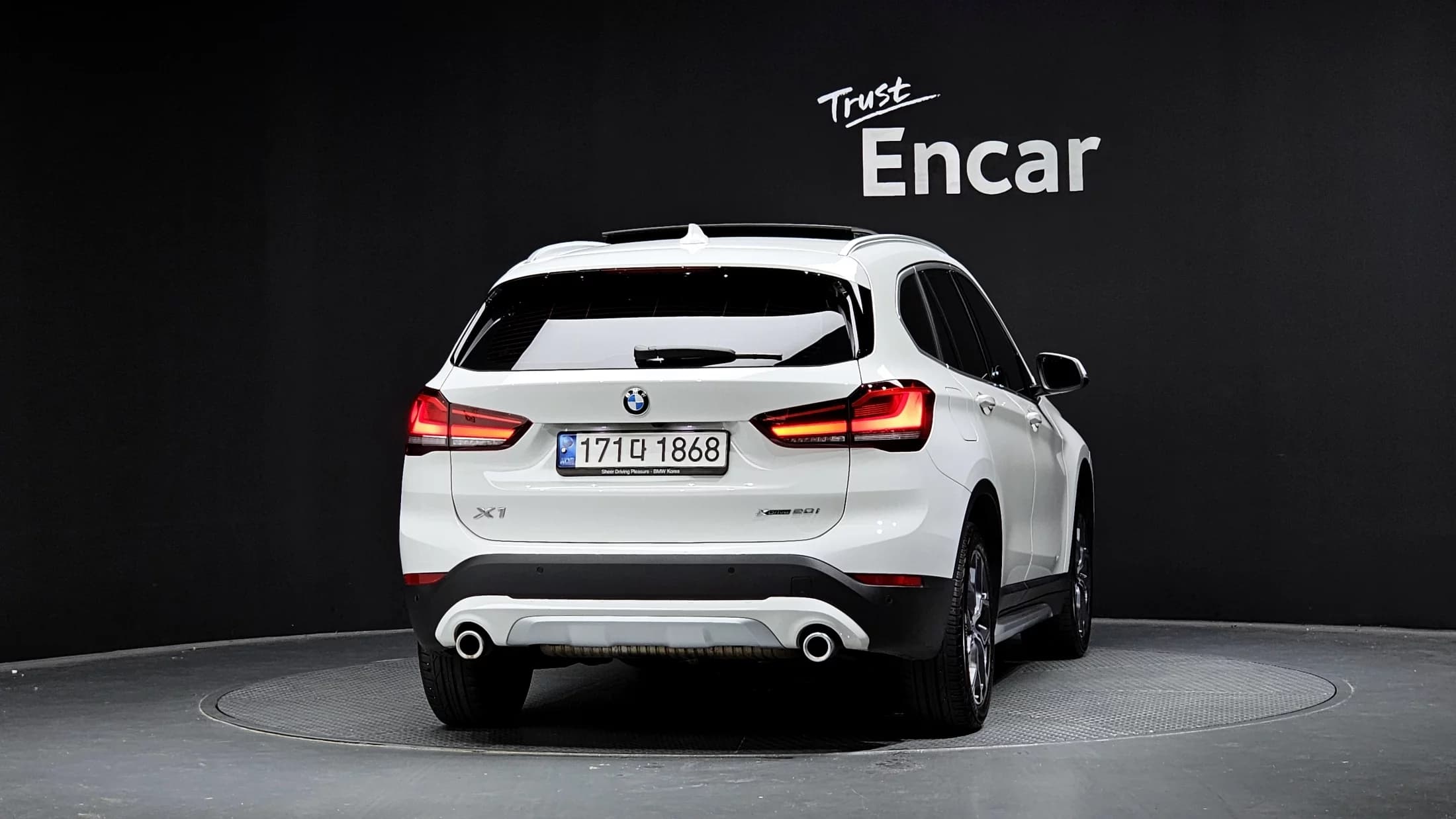 BMW X1 xDrive 20i xLine, 2021 г. 43392 км. — фото 4