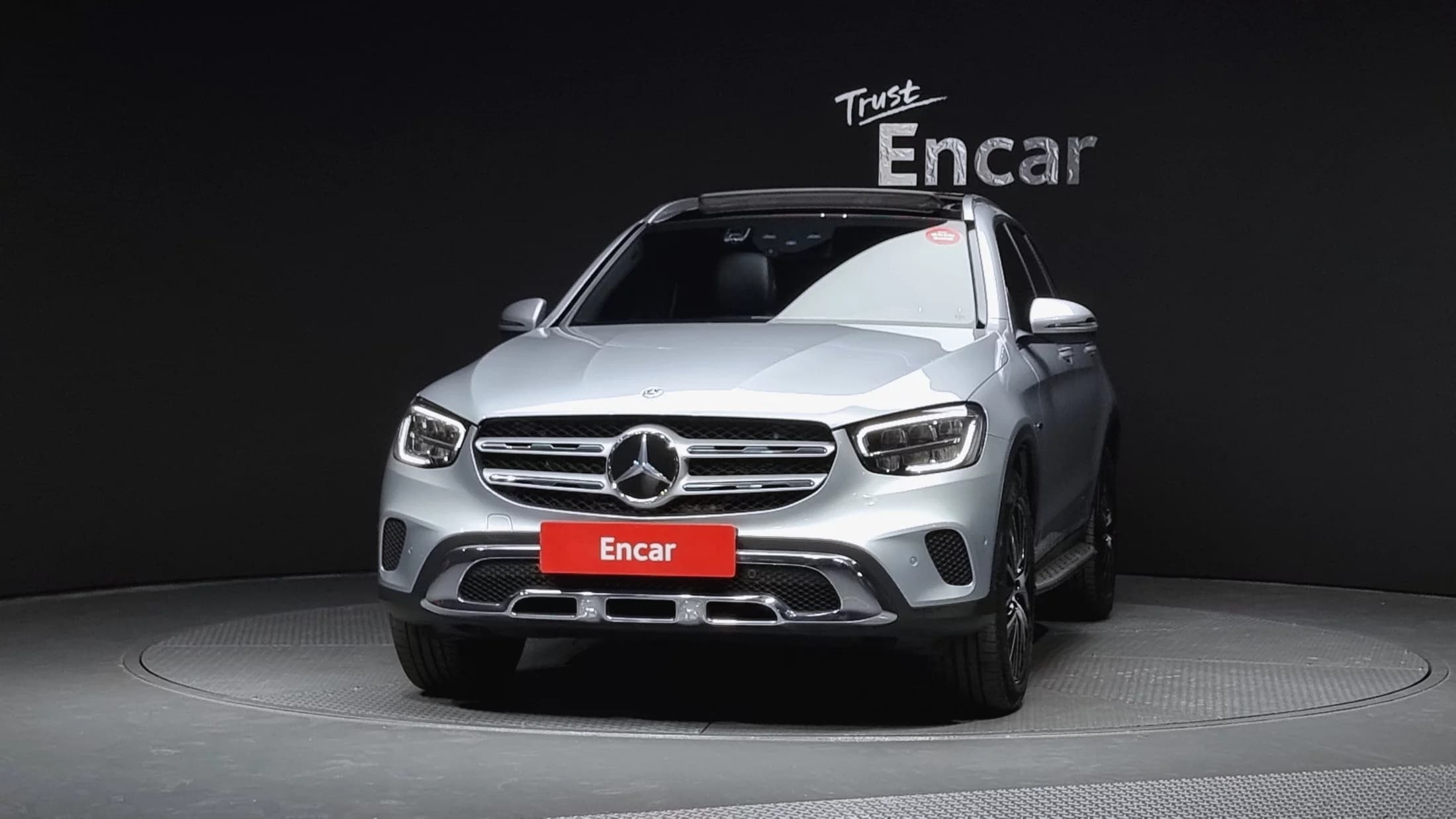 Mercedes-Benz GLC-Class GLC300e 4MATIC, гибрид, 2021 г. 39124 км. — фото 3