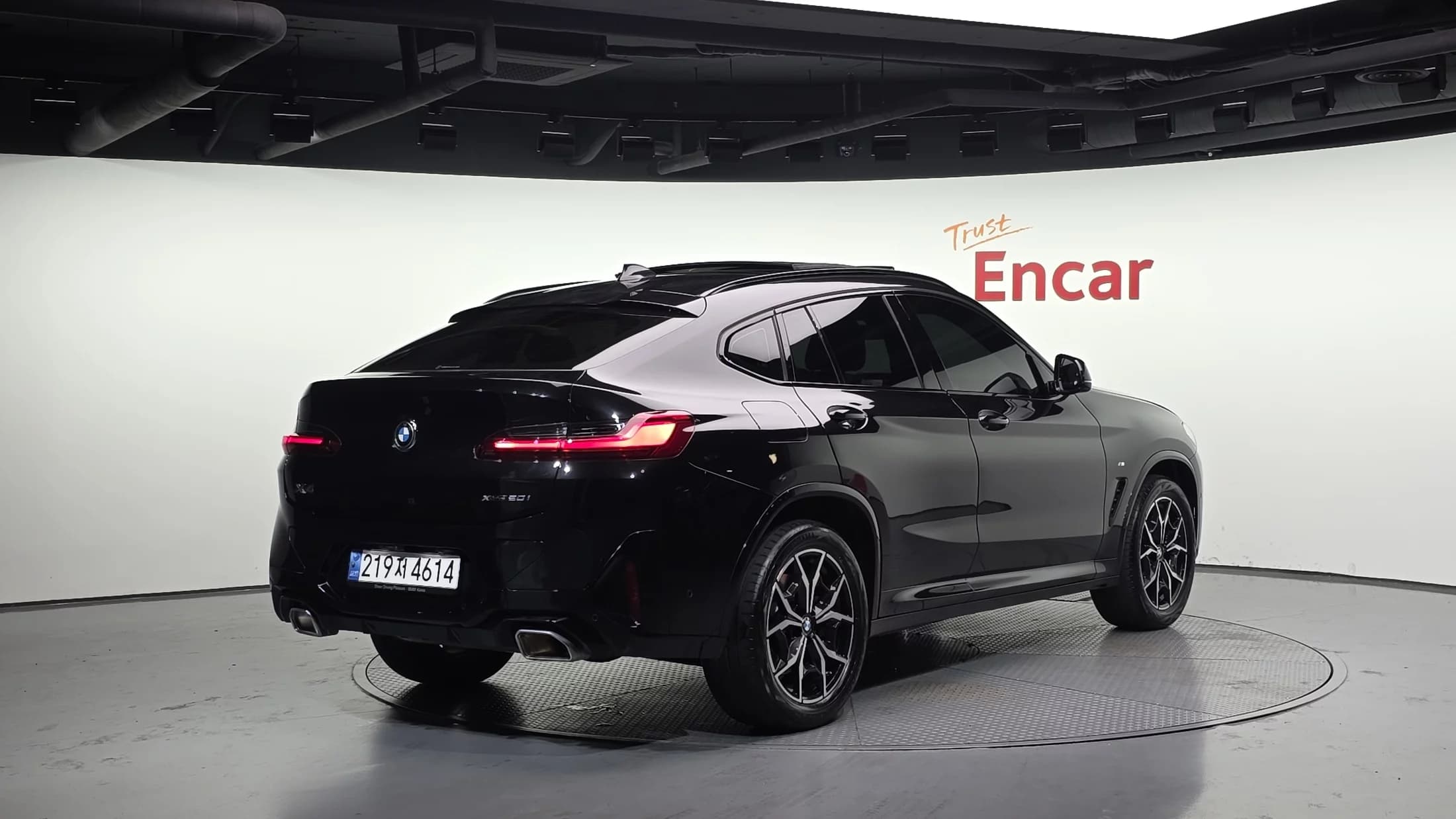 BMW X4 xDrive20i M Sport, 2023 г. 27203 км. — фото 2